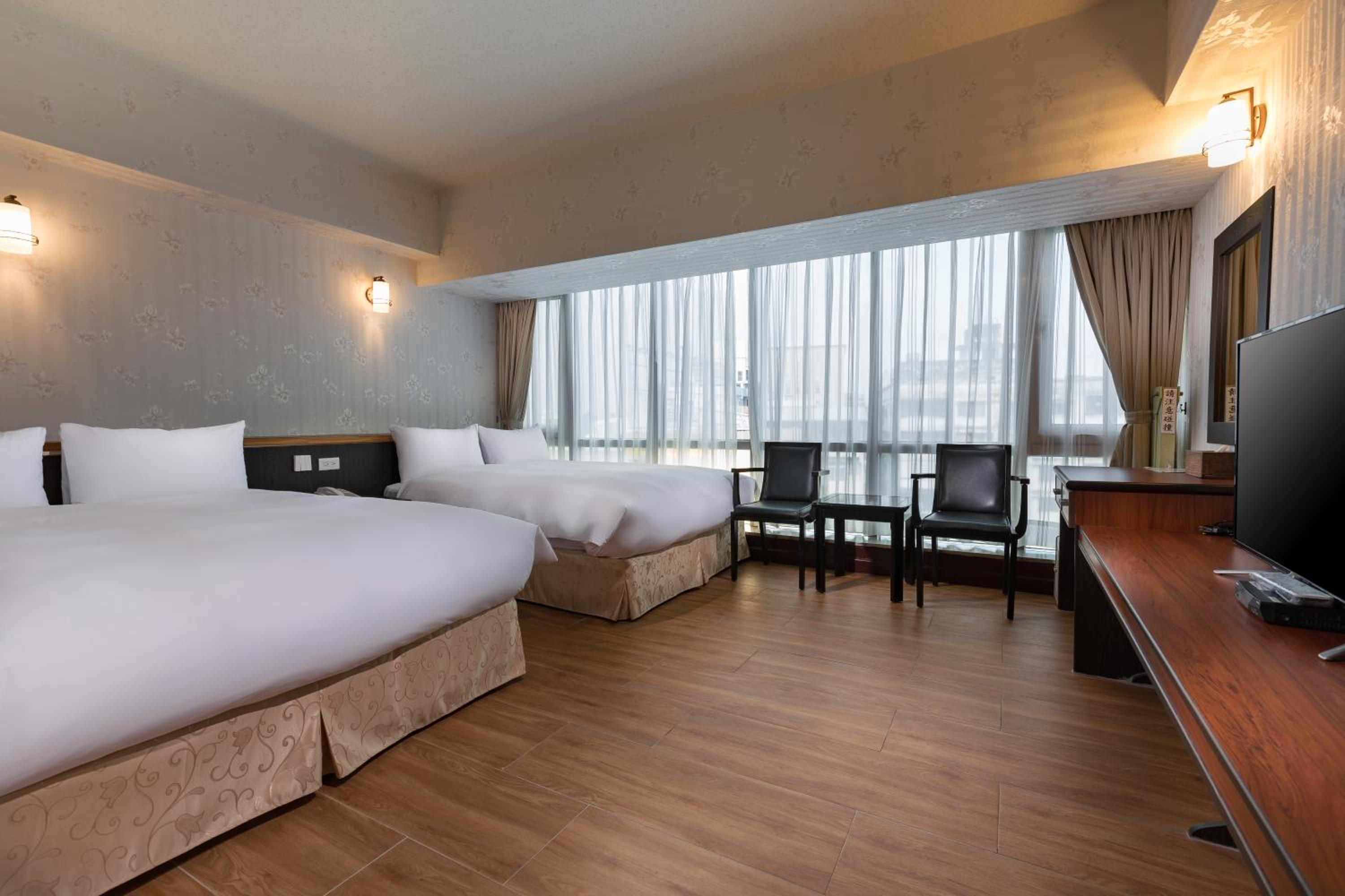 Lishin Hotel