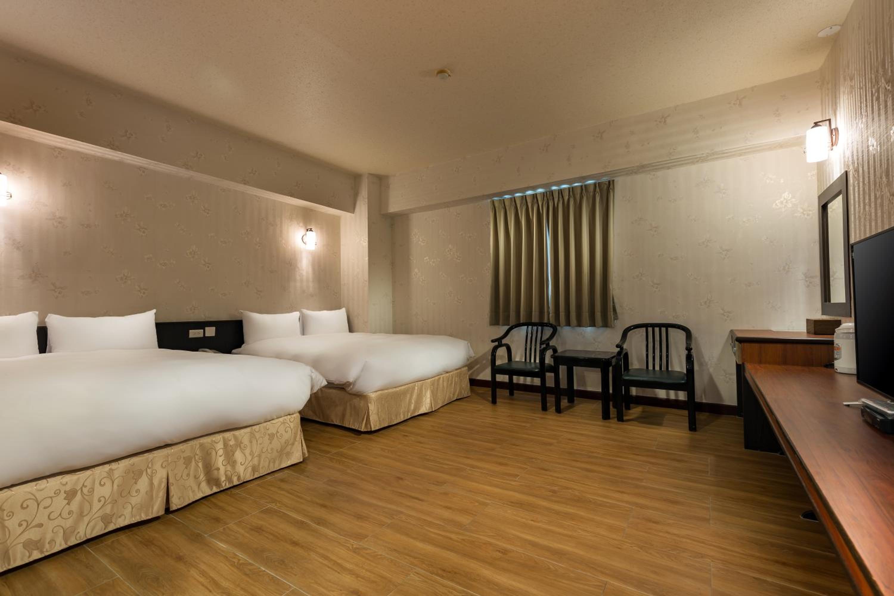 Lishin Hotel
