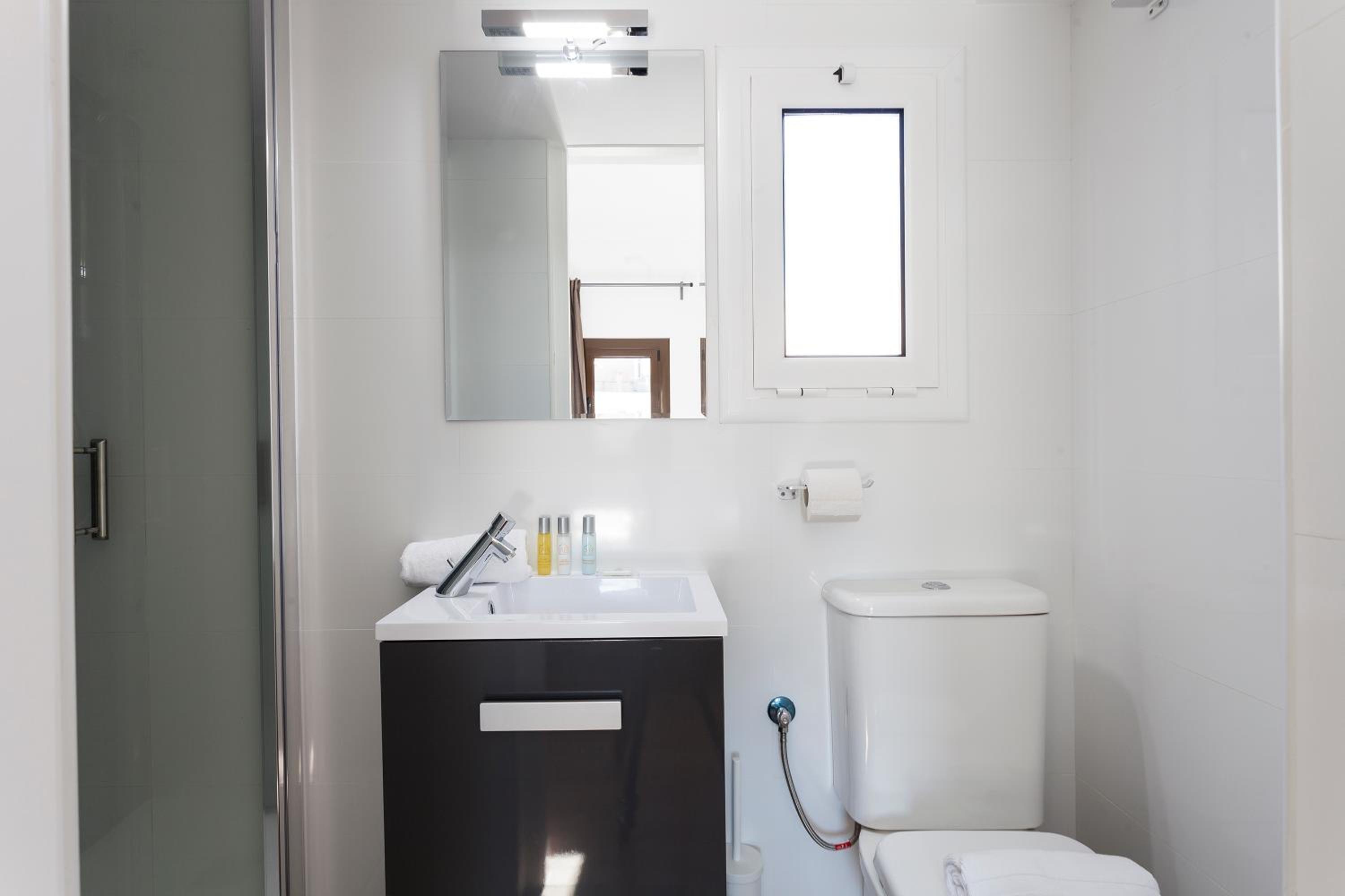 AB Paral·lel Spacious Apartments