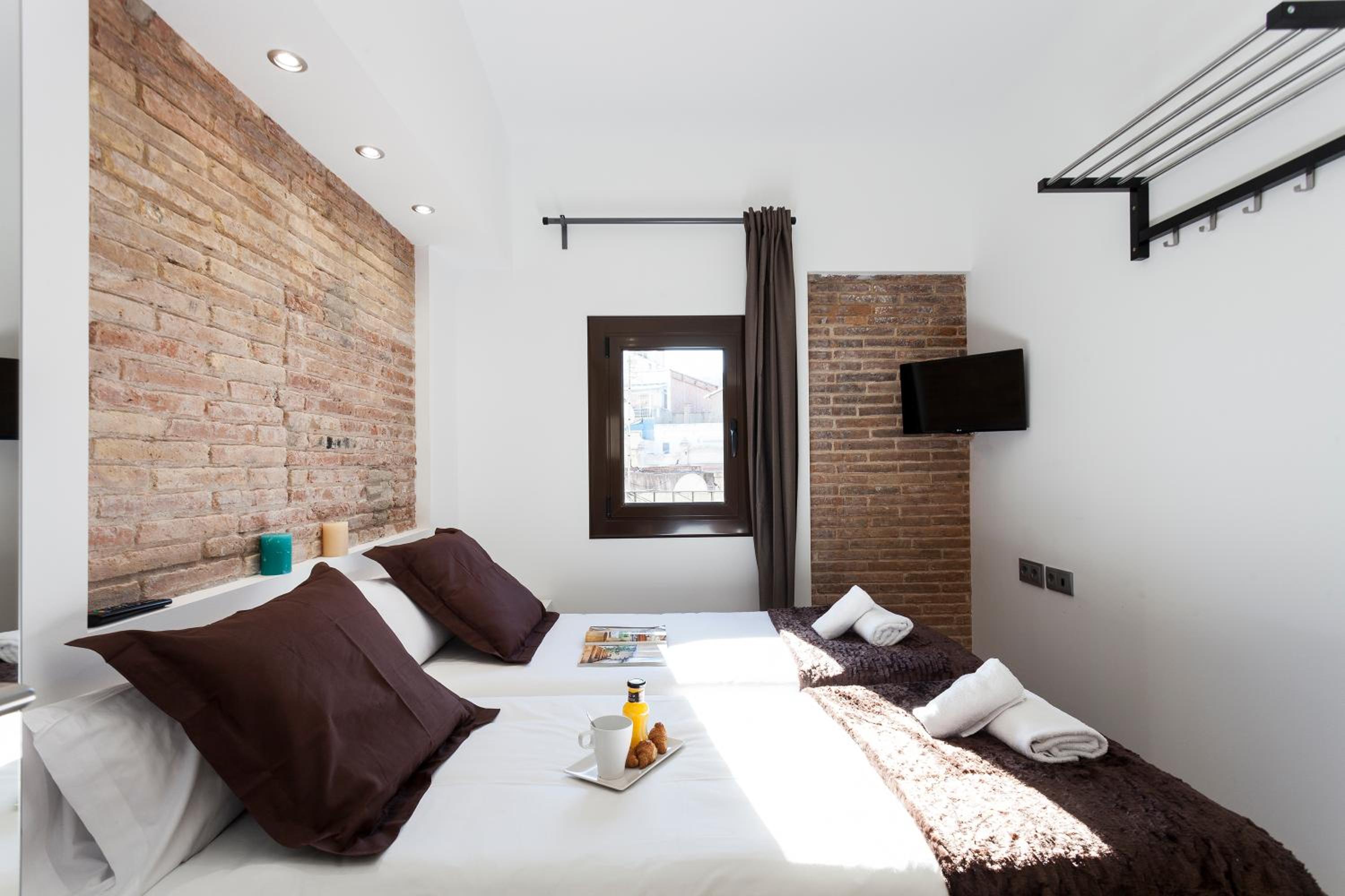 AB Paral·lel Spacious Apartments