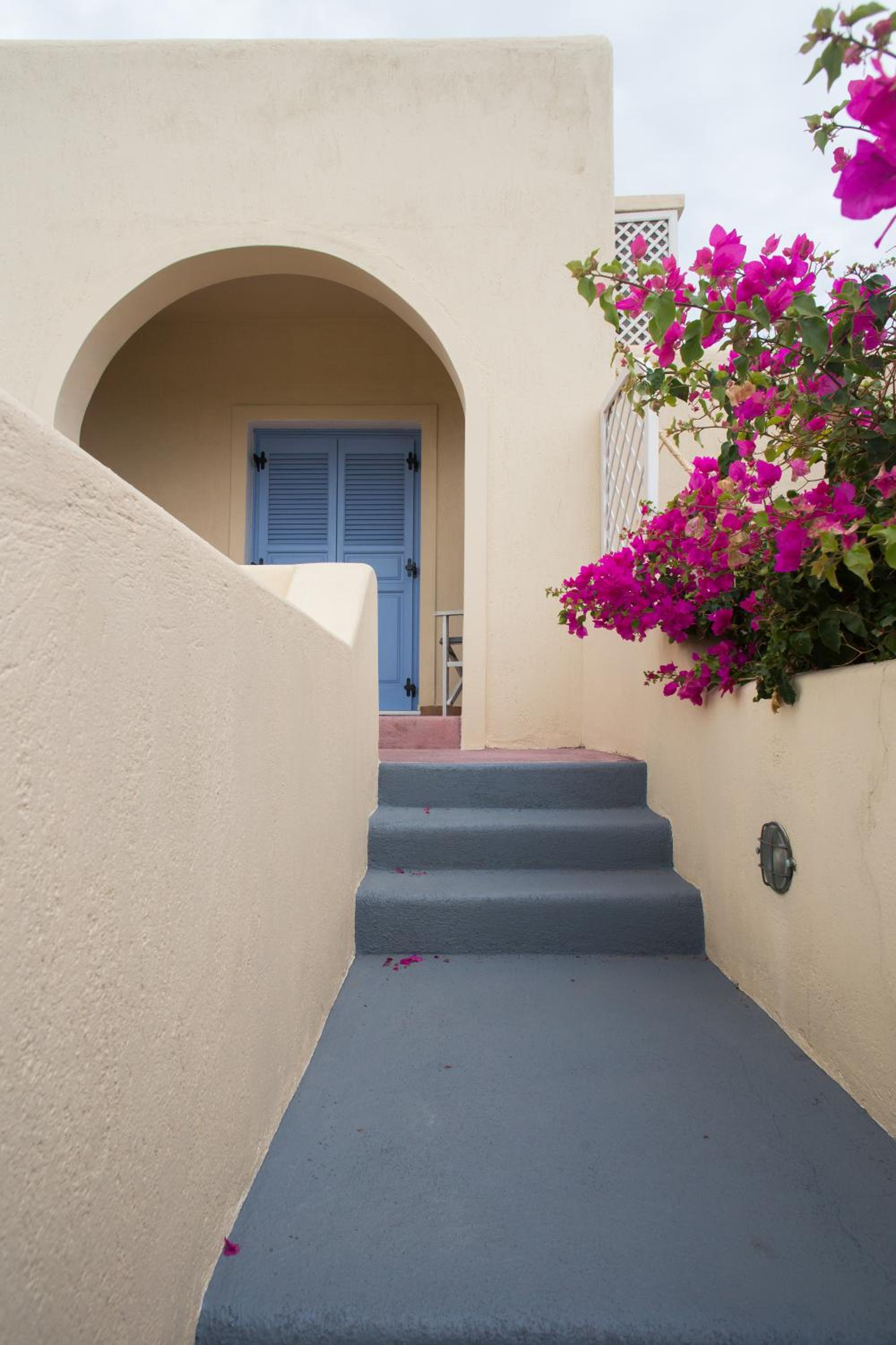 Theros Houses Santorini