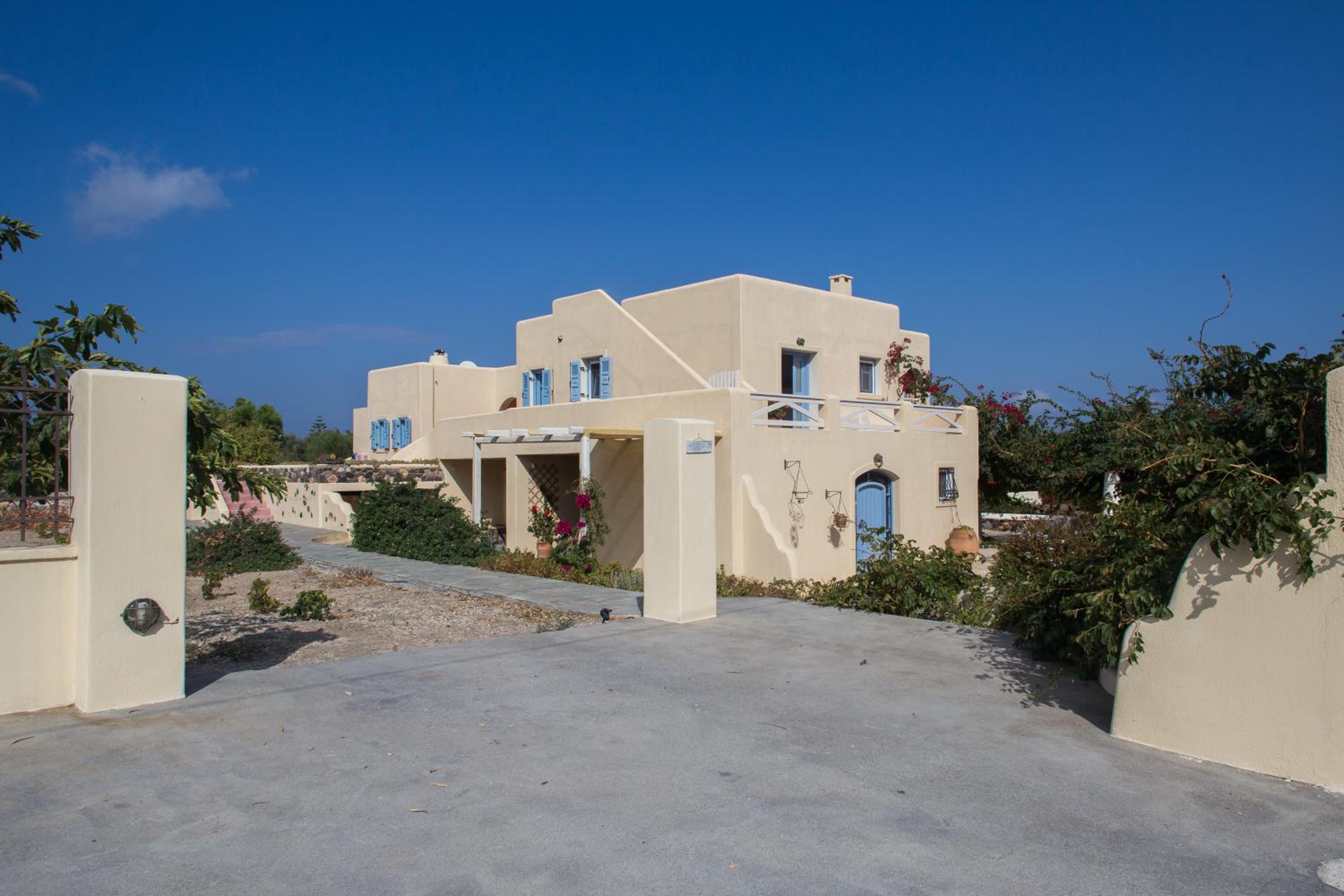 Theros Houses Santorini
