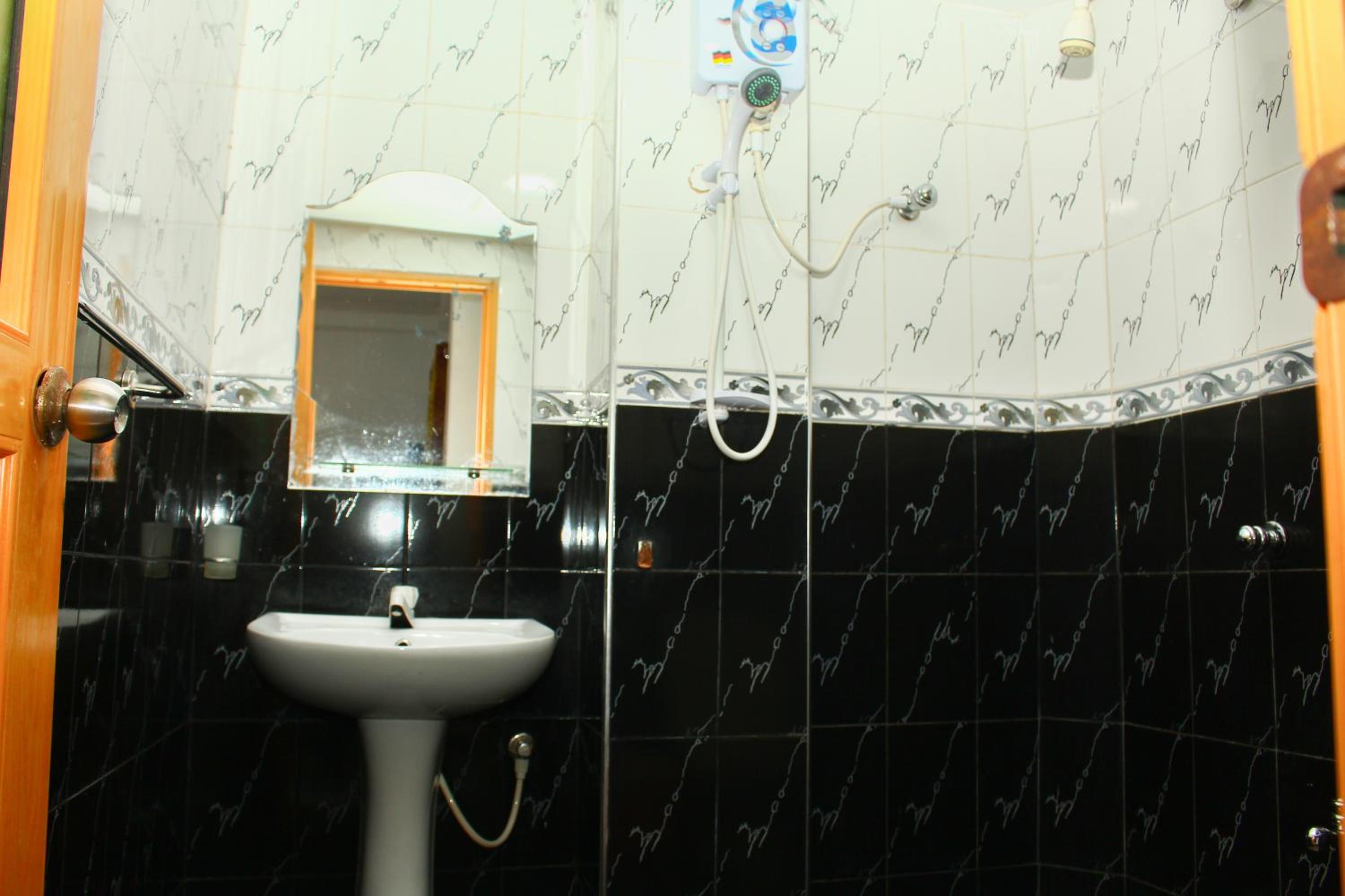Photo 23