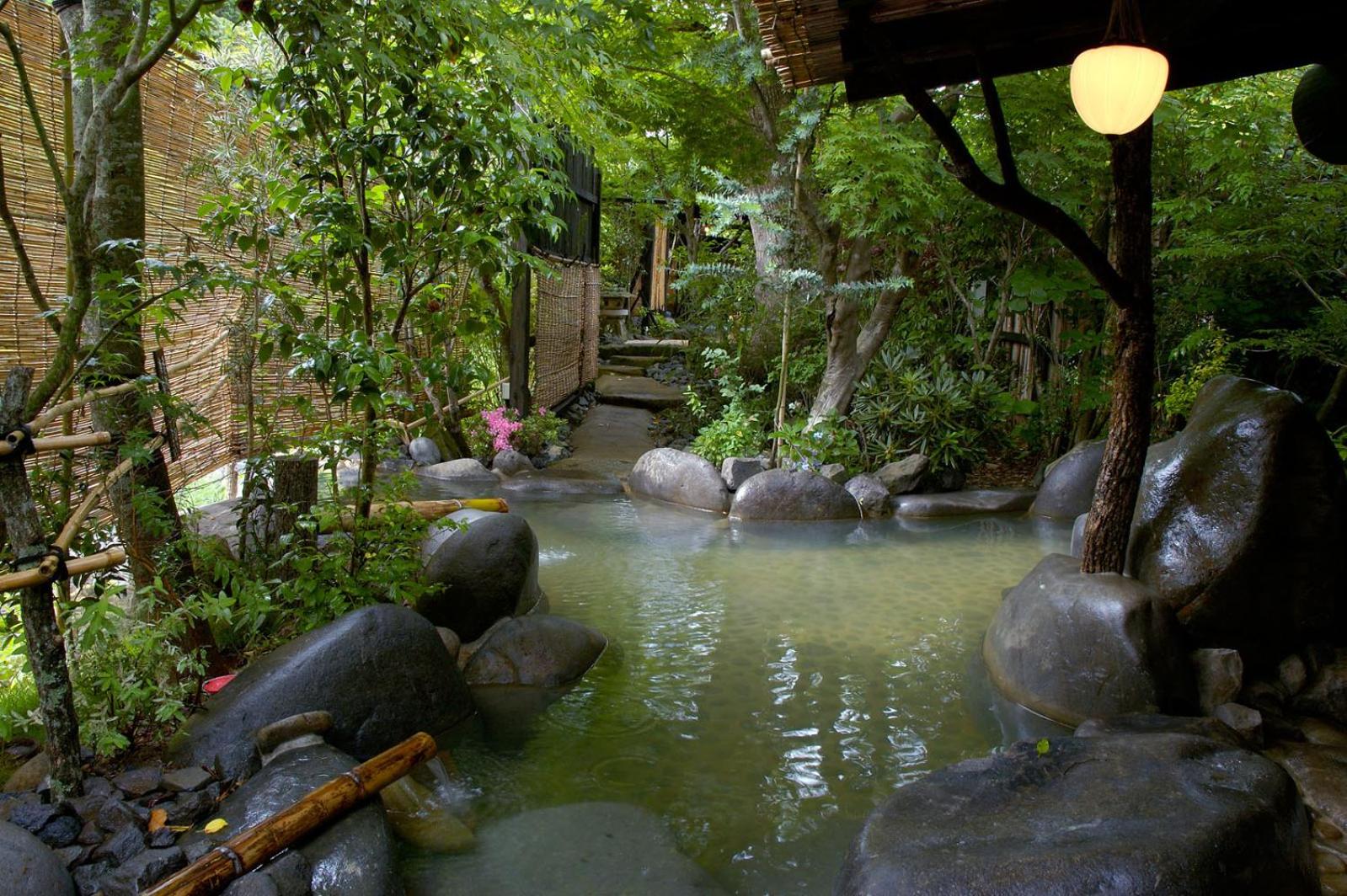 Kotohira Guest House en