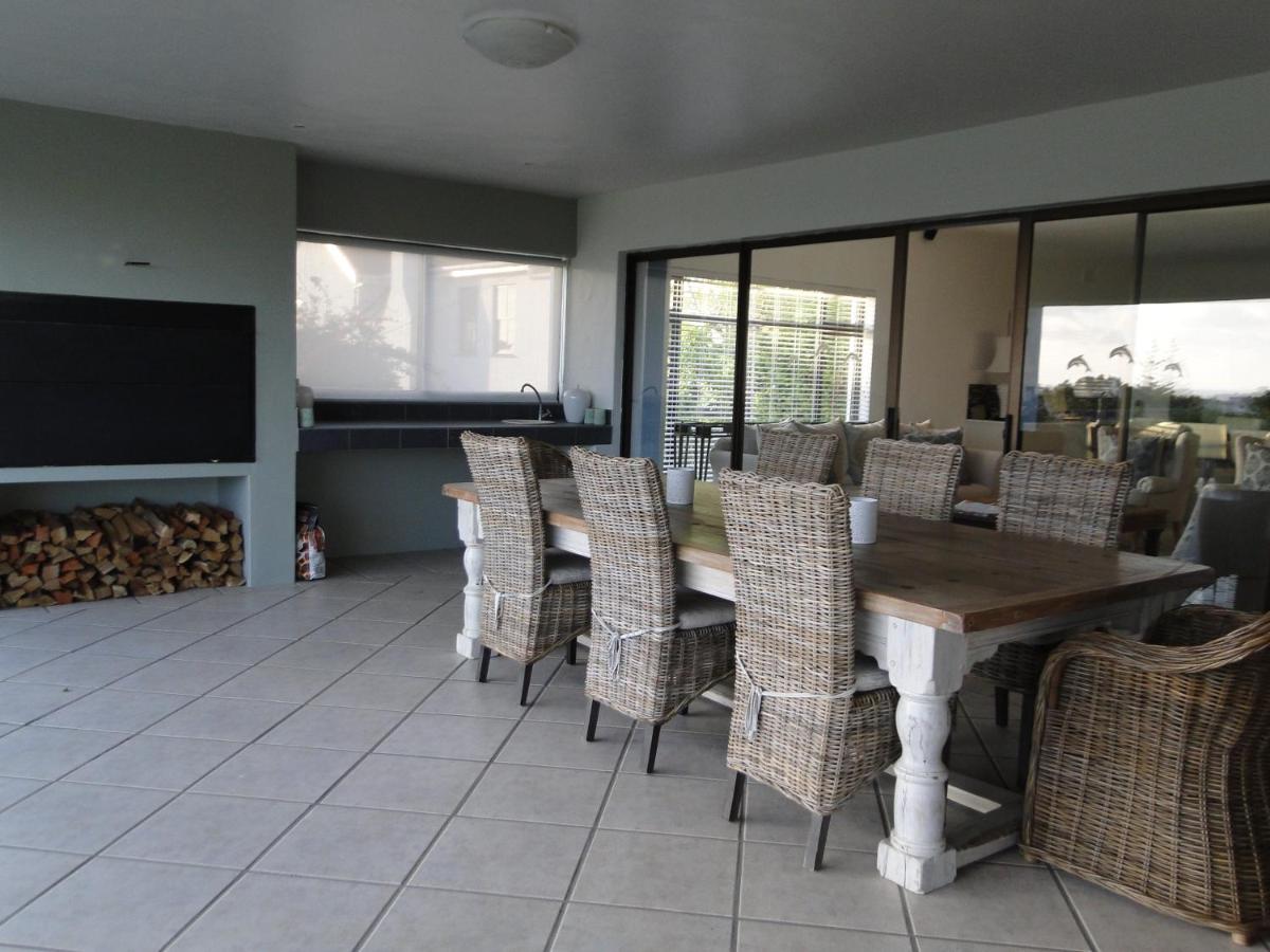 The Owl Tree House, Voelklip, Hermanus view 4