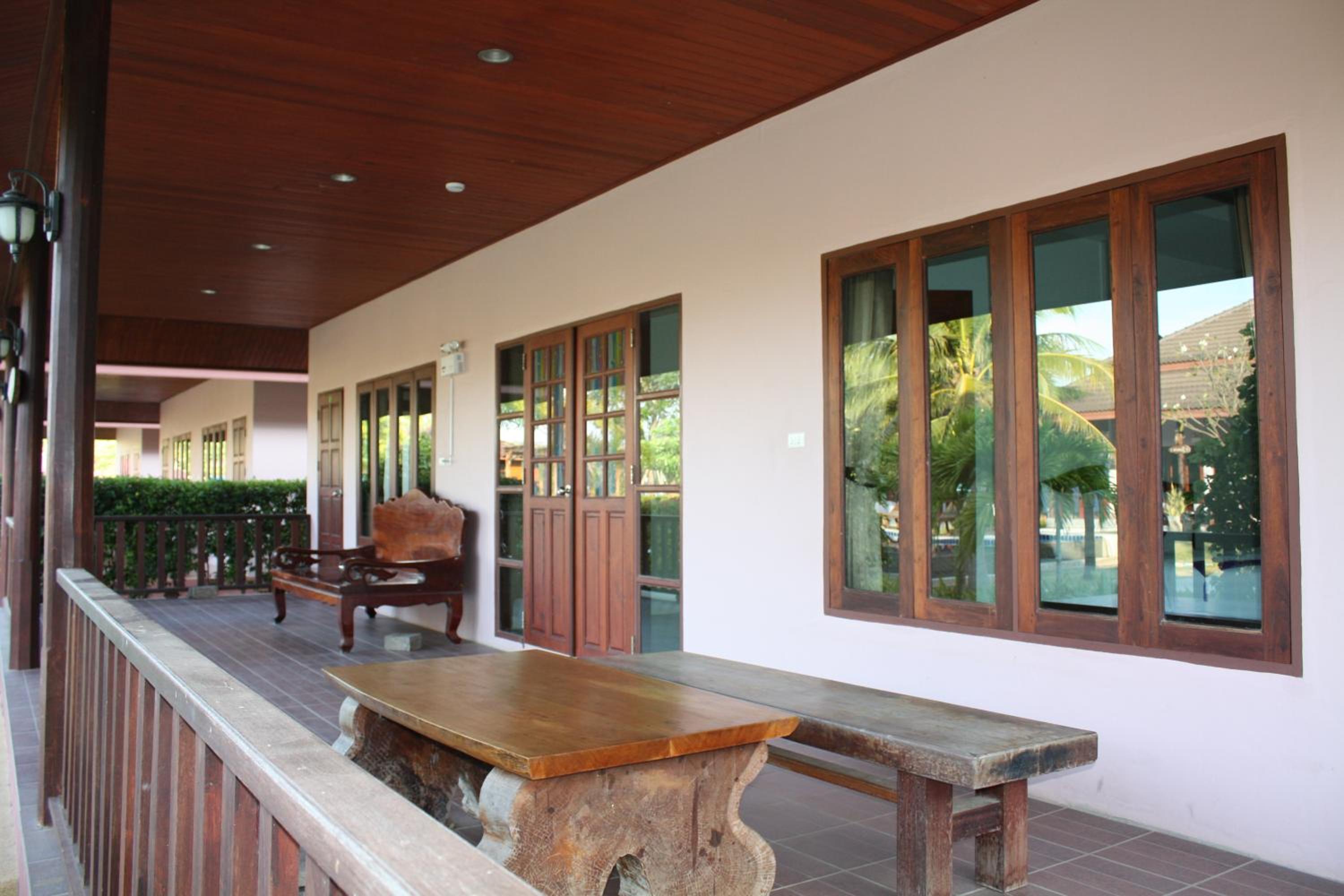 Waterside Resort