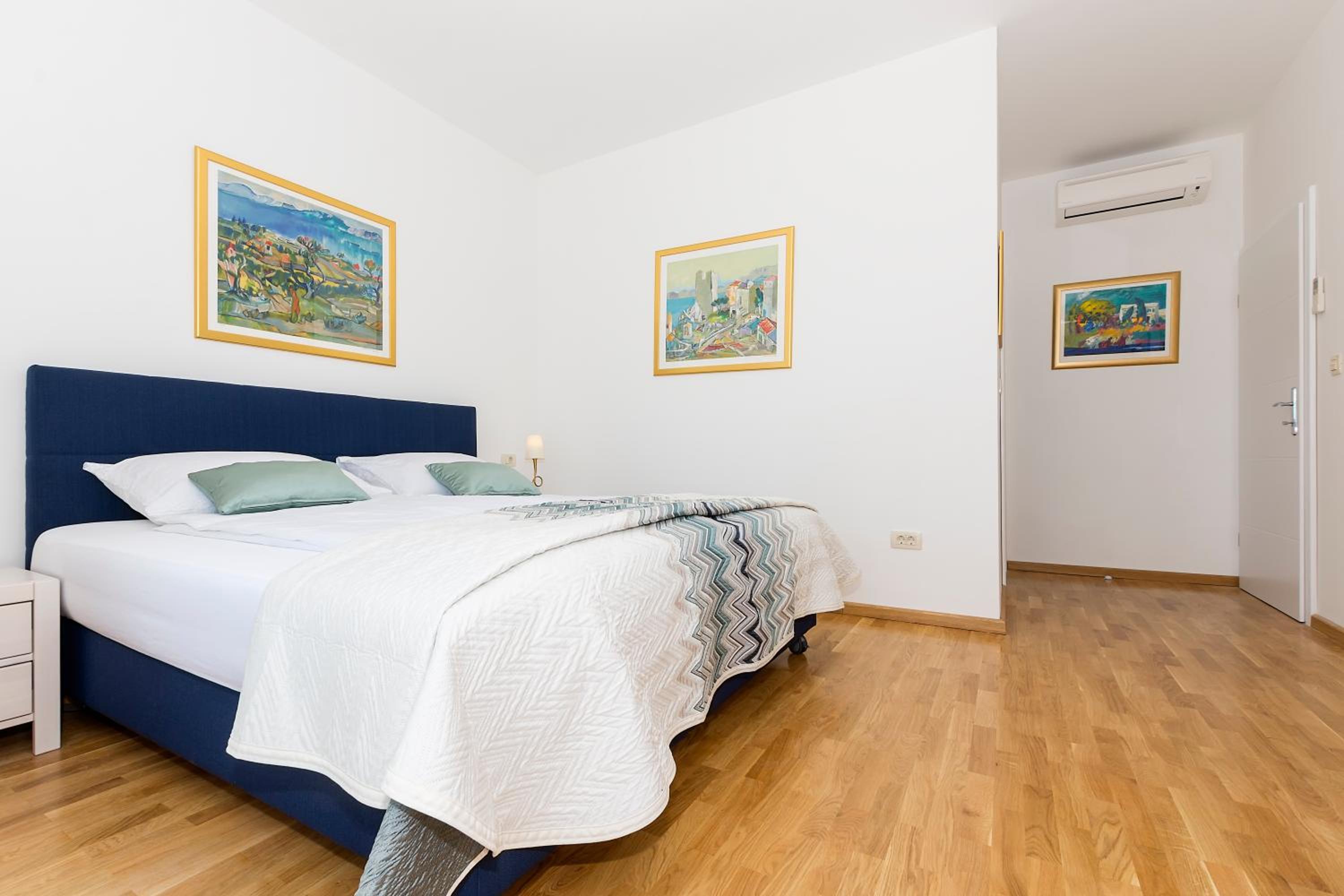 Villa Makarac - Heated Pool, Beach 140m & Kids Playground I Brač view 2