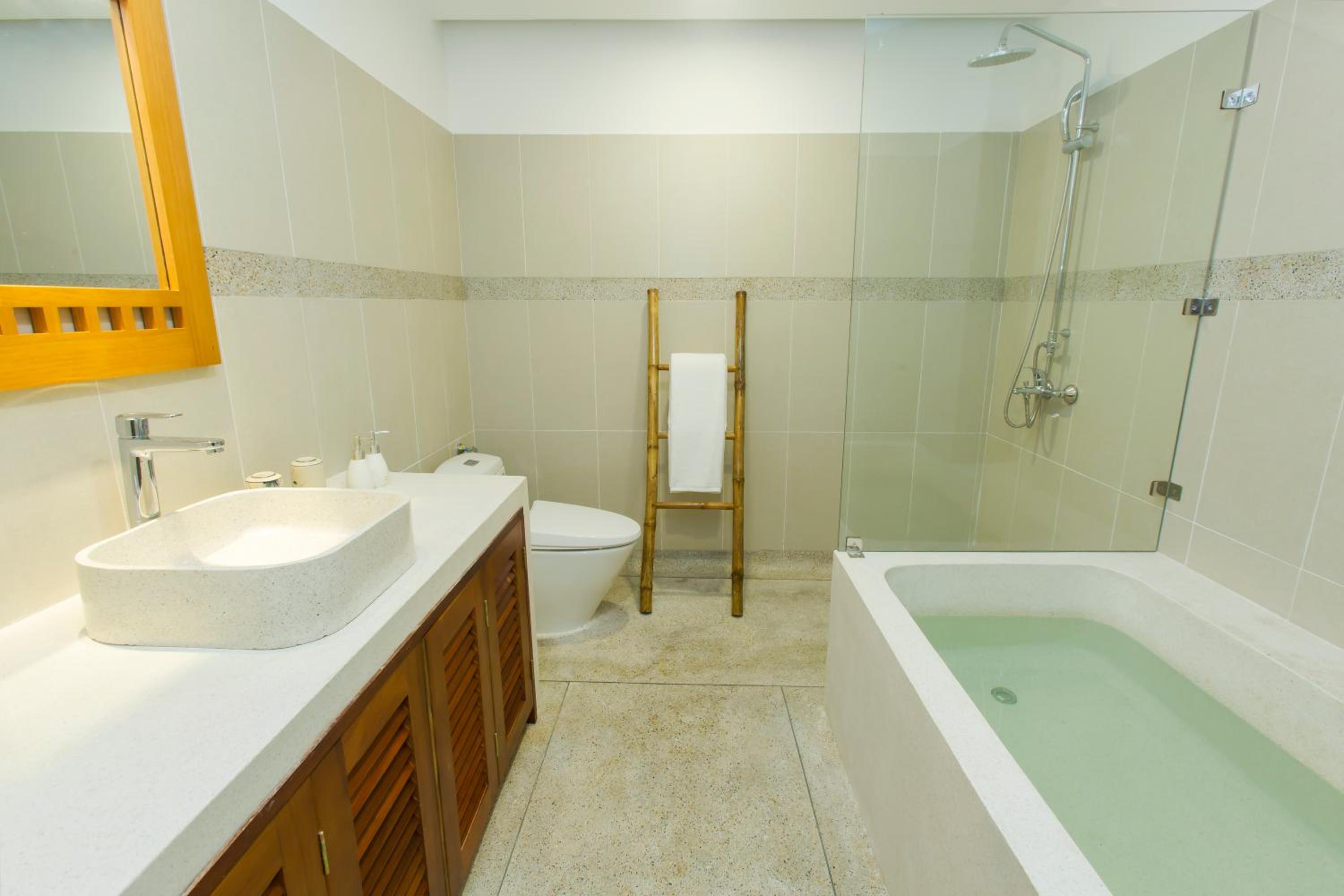 Villa De Campagne Hoi An- Boutique homestay with pool and family soul