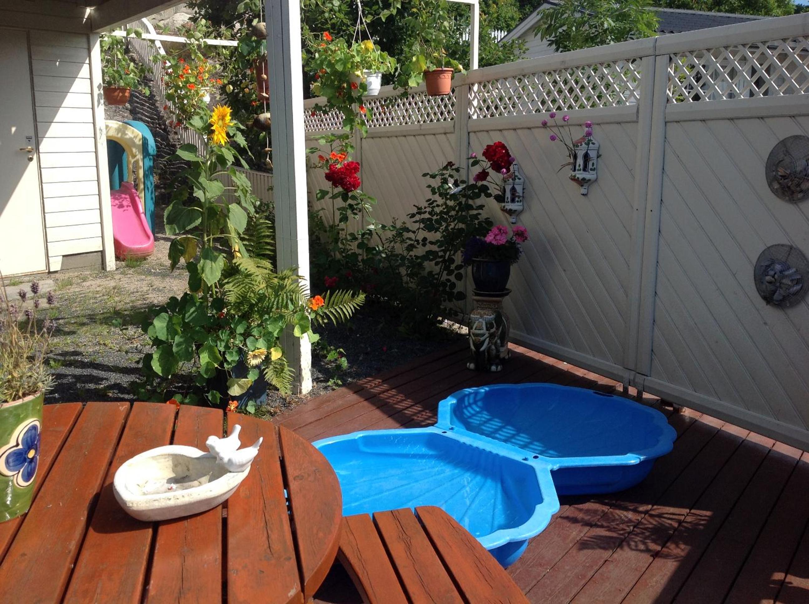 Photo 6