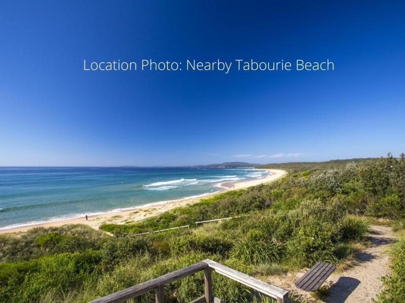 Tabourie Lake Motor Inn view 4