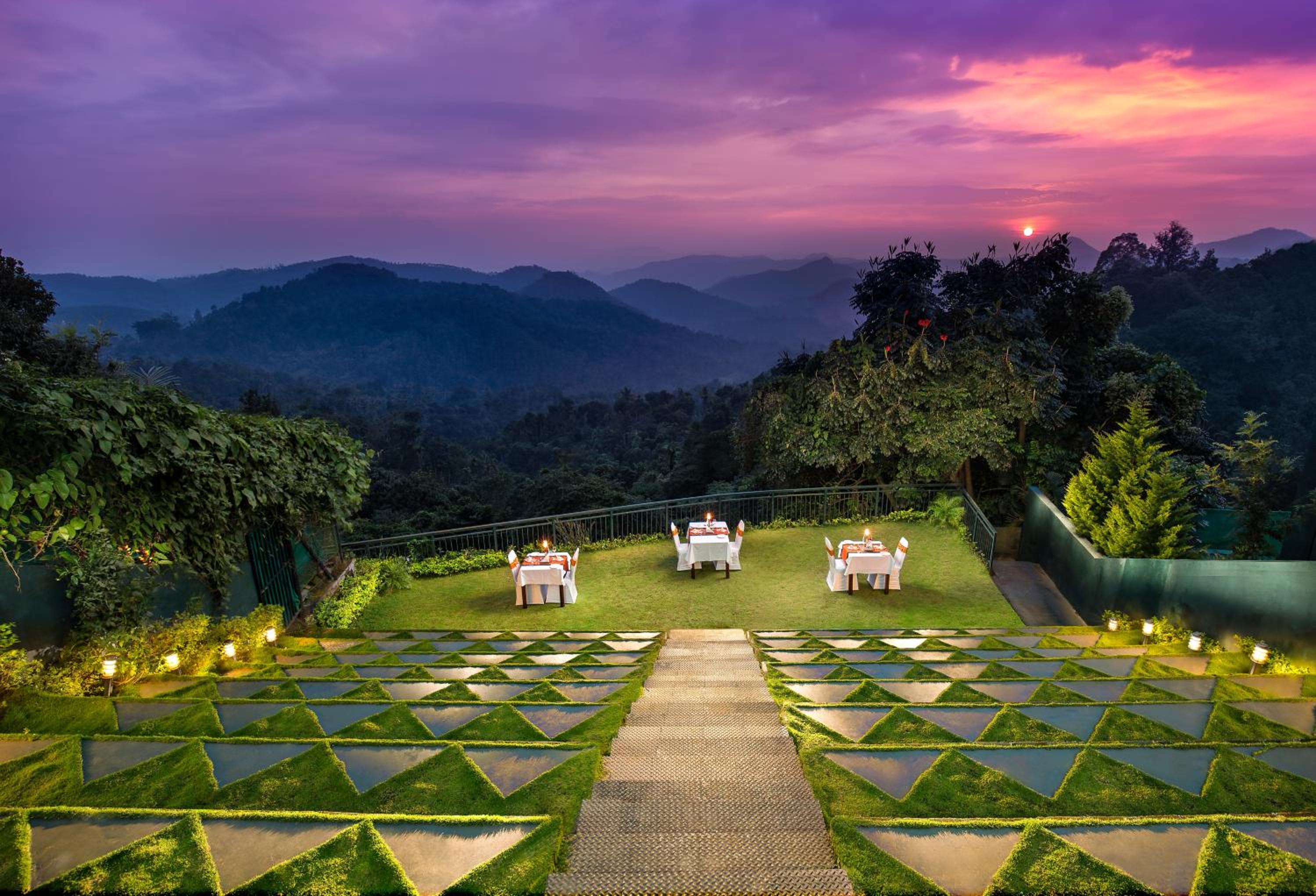 Munnar Tea Hills Resort - MTHR
