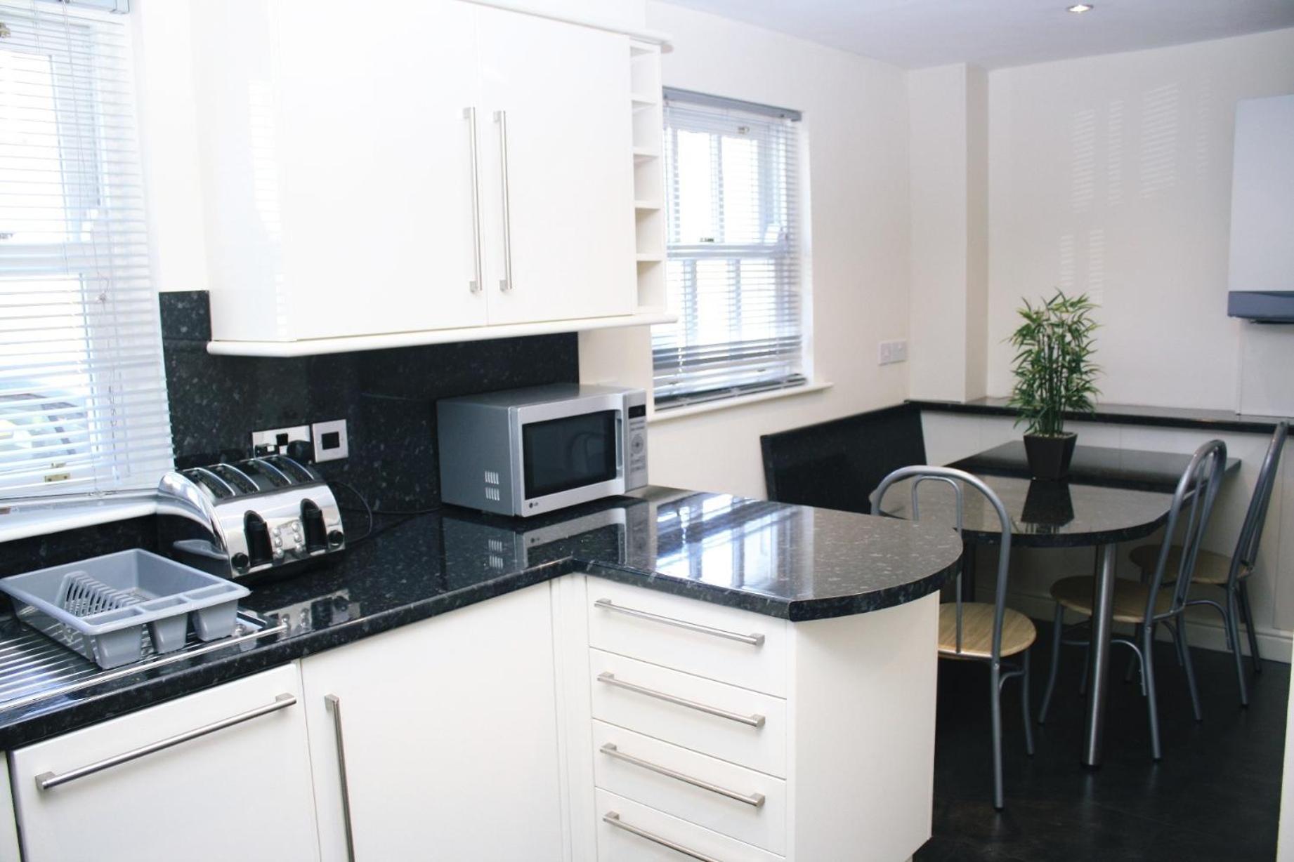 1 Laurel Court view 3