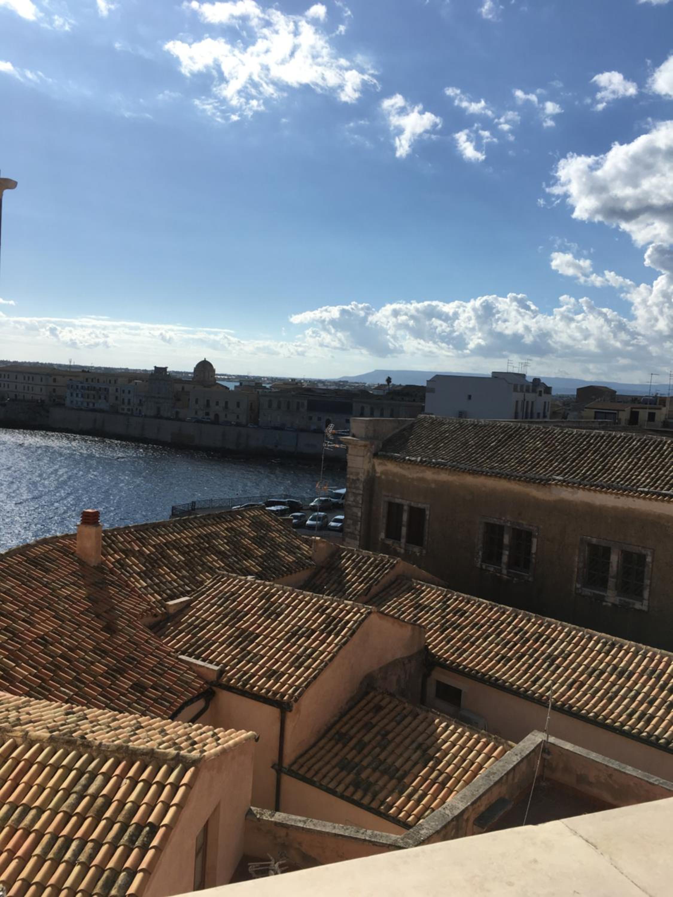 B&B Spiraglio en Siracusa — balance & terrace