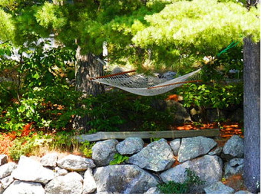Follansbee Inn