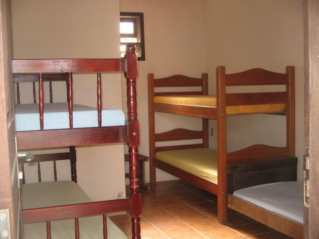 Casa Amarela Grande Ferrugem