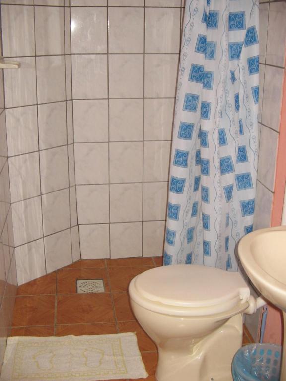 Casa Amarela Grande Ferrugem