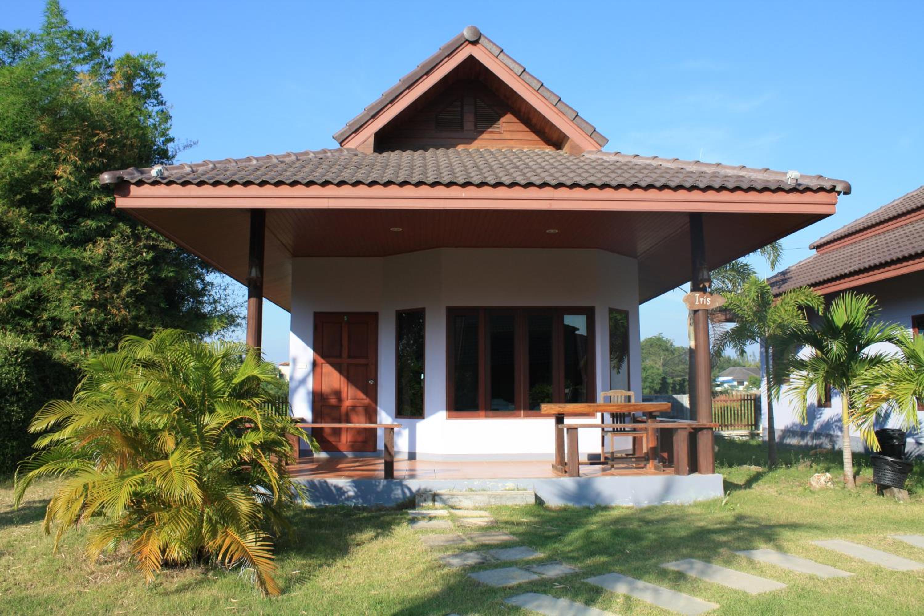 Waterside Resort