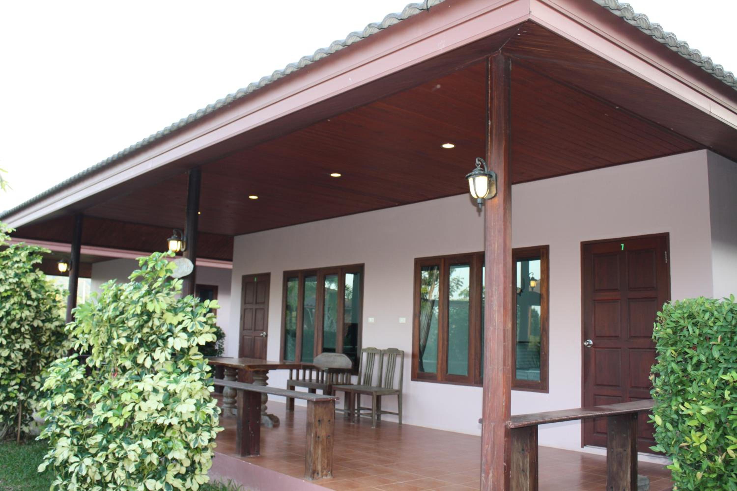 Waterside Resort