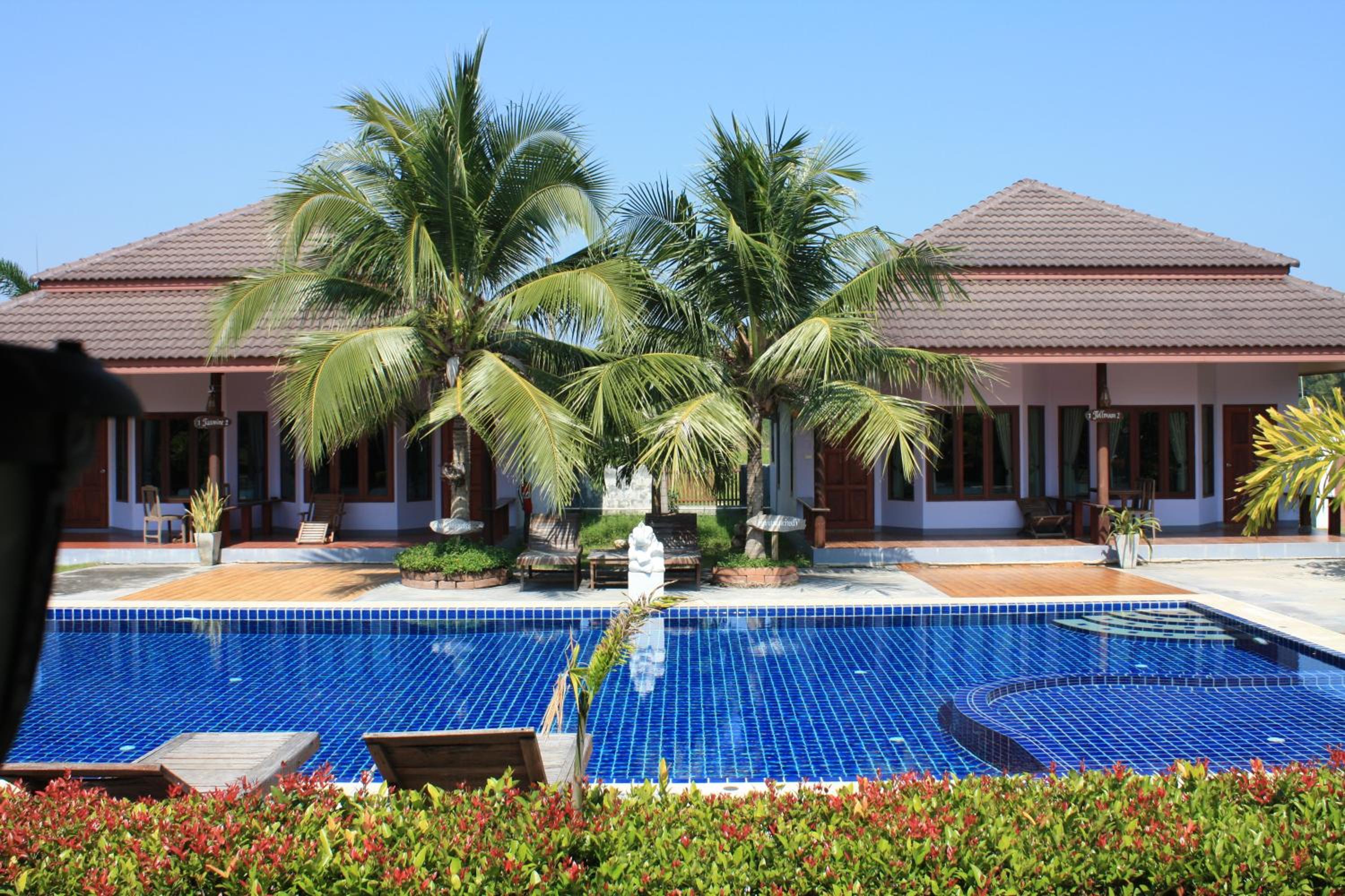 Waterside Resort