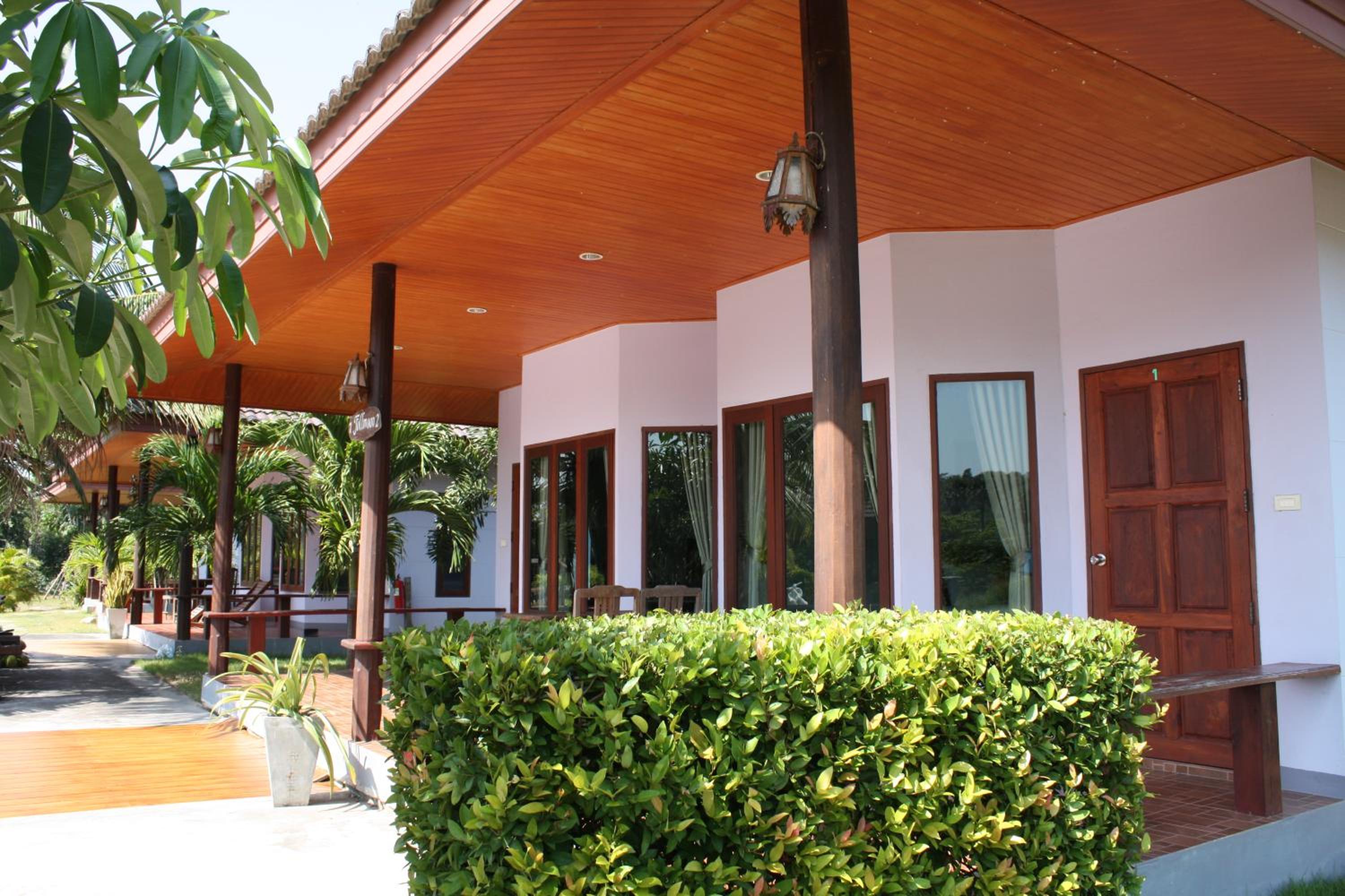 Waterside Resort