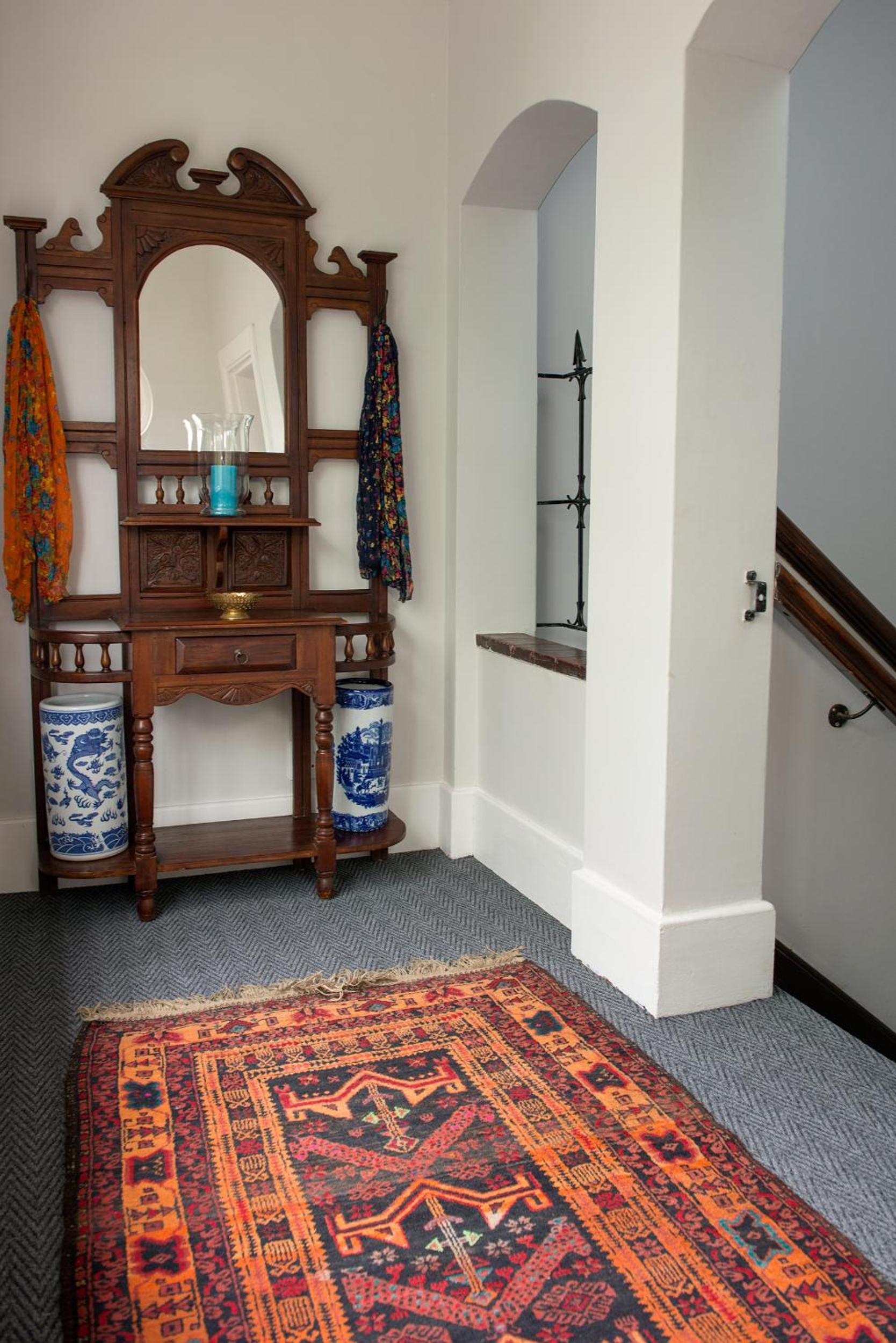 Harcourt Lodge