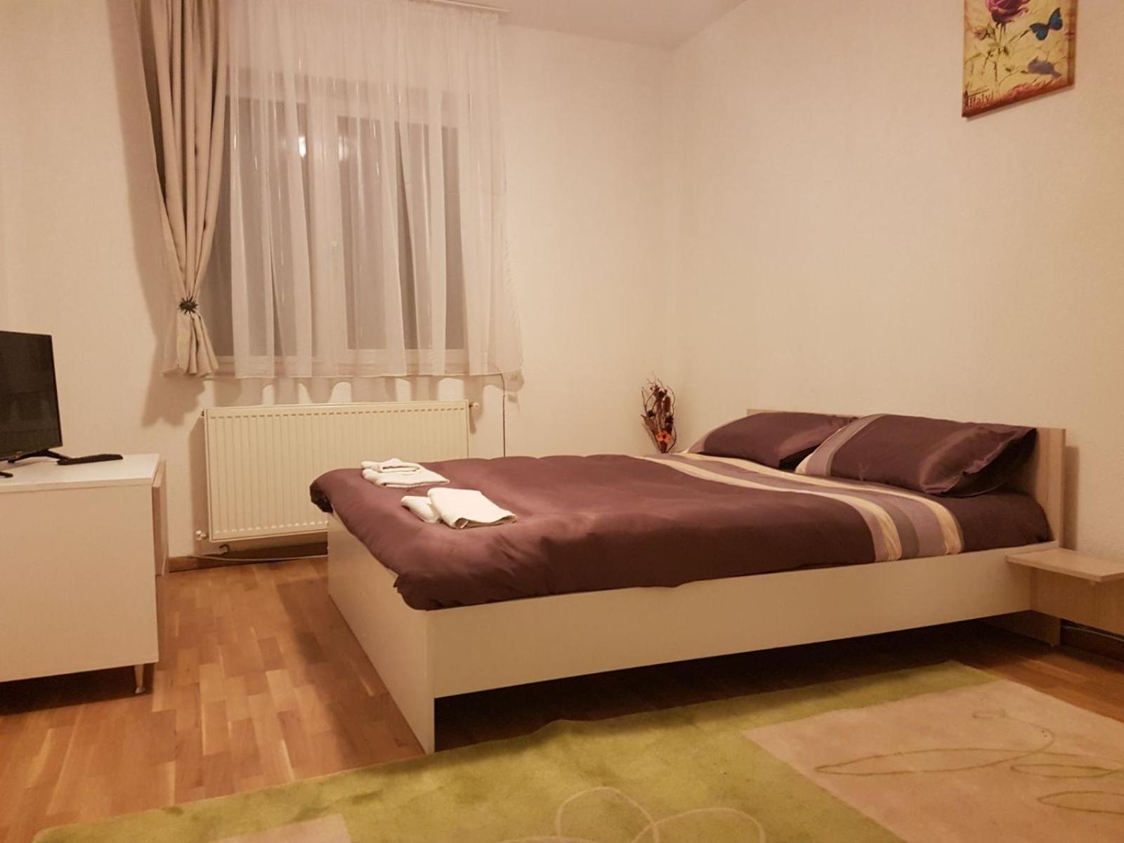 BigCitty Rooms view 2
