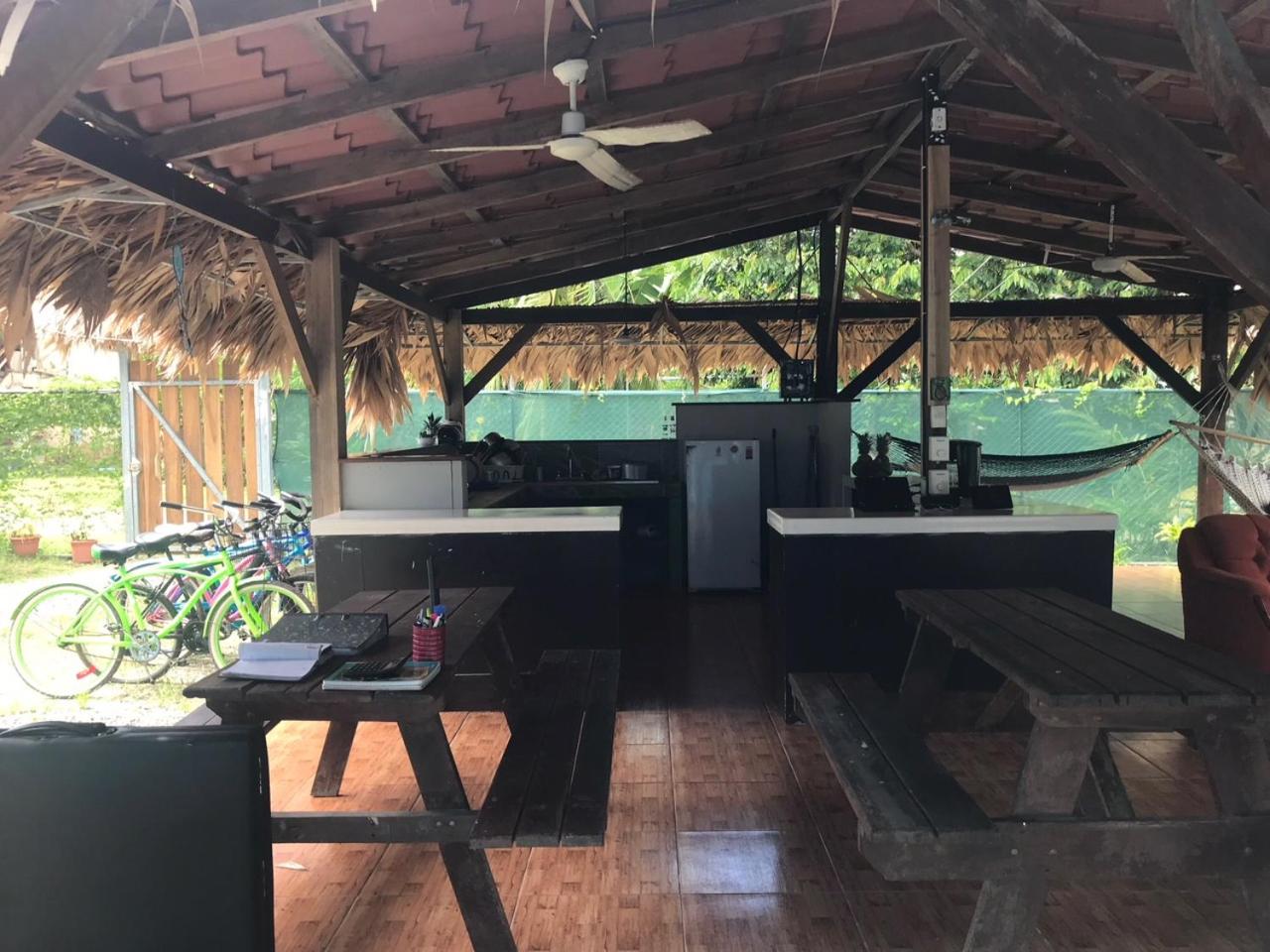 Hotel One Love Puerto Viejo