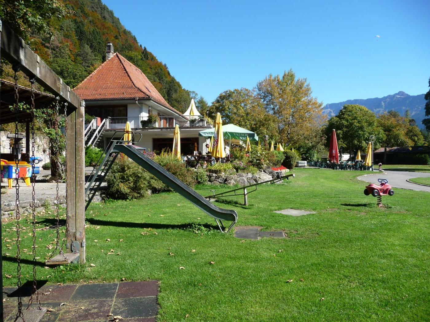 Altogold Swiss Holidays At Manor Farm 5*