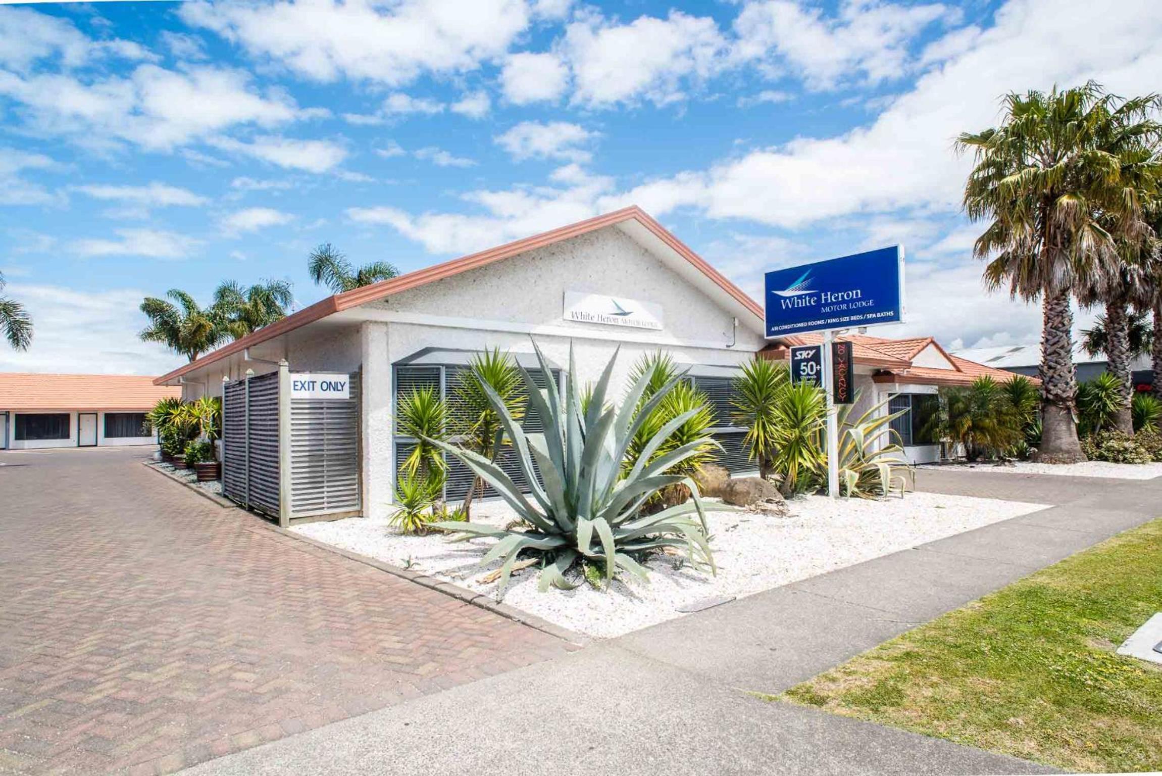 White Heron Motor Lodge
