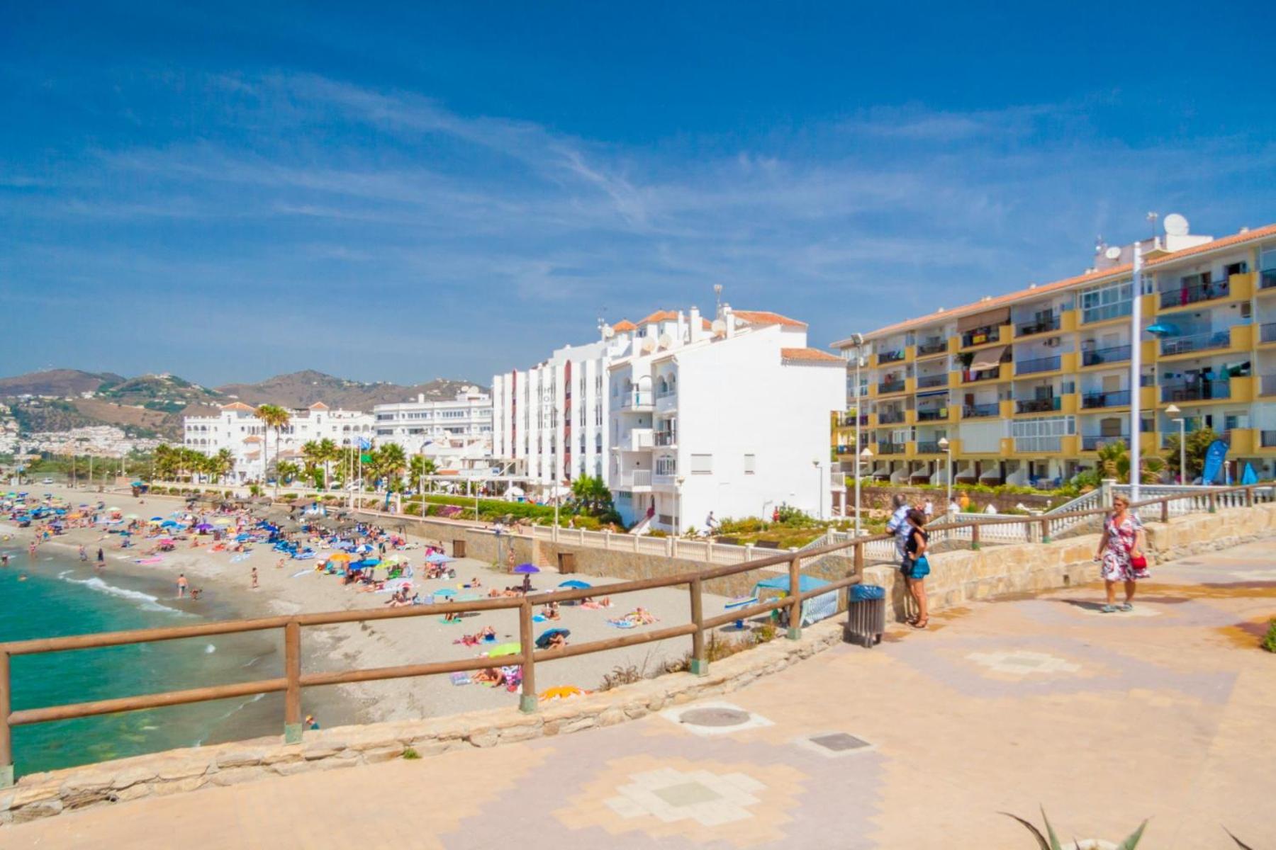 Arce Torrecilla Nerja view 2