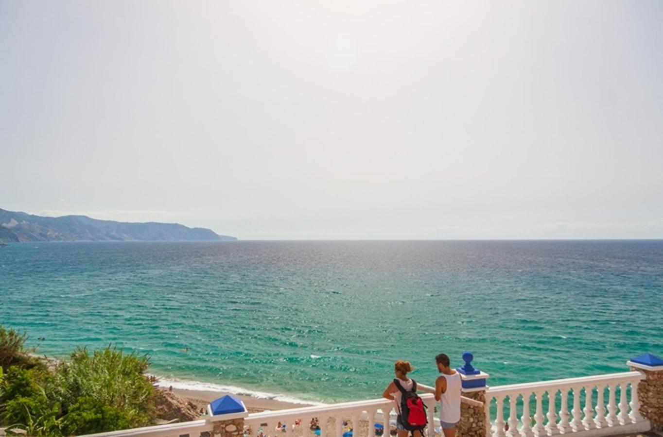 Carabeo Rocamar Nerja view 4