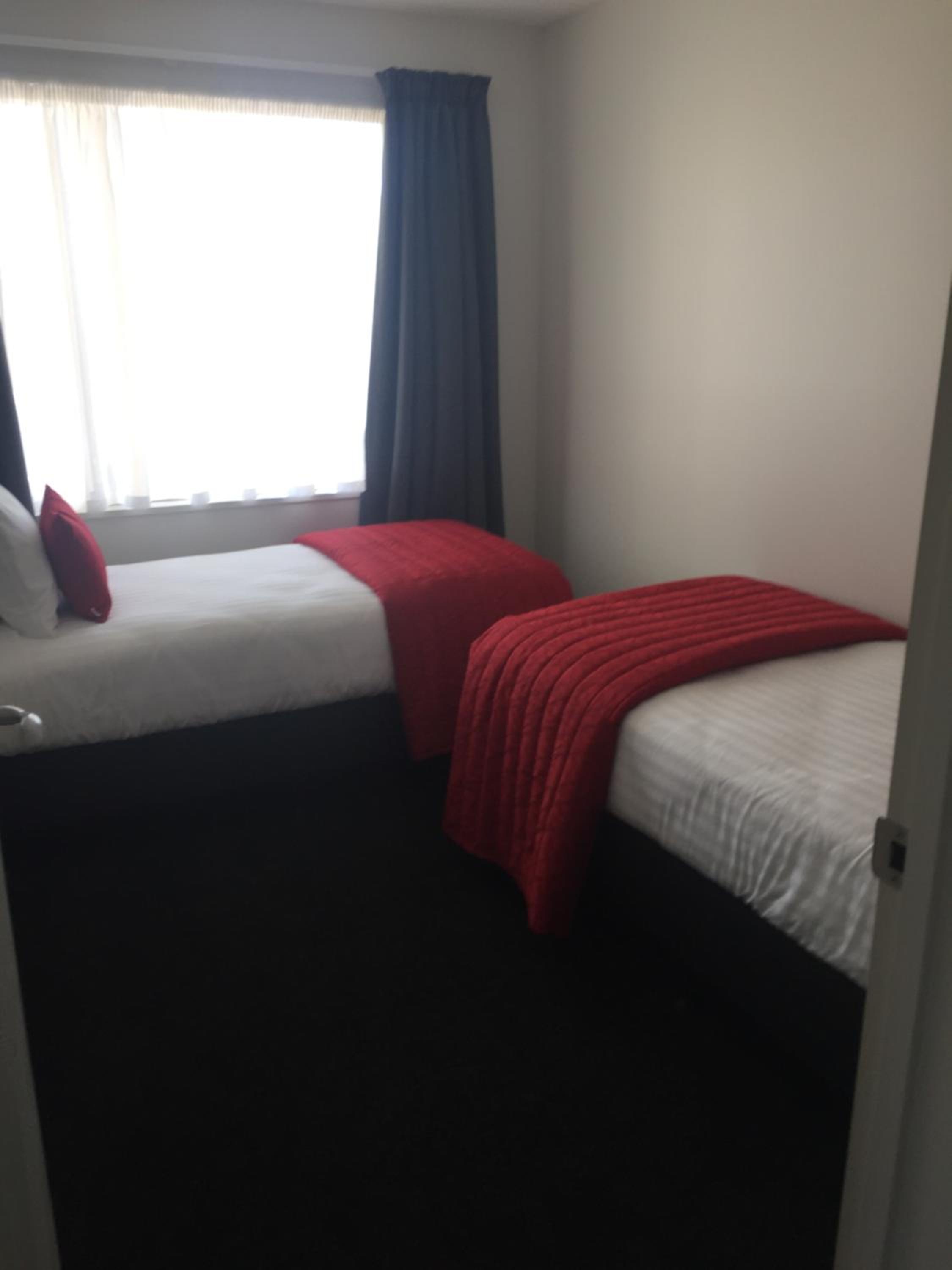 Rolleston Highway Motel