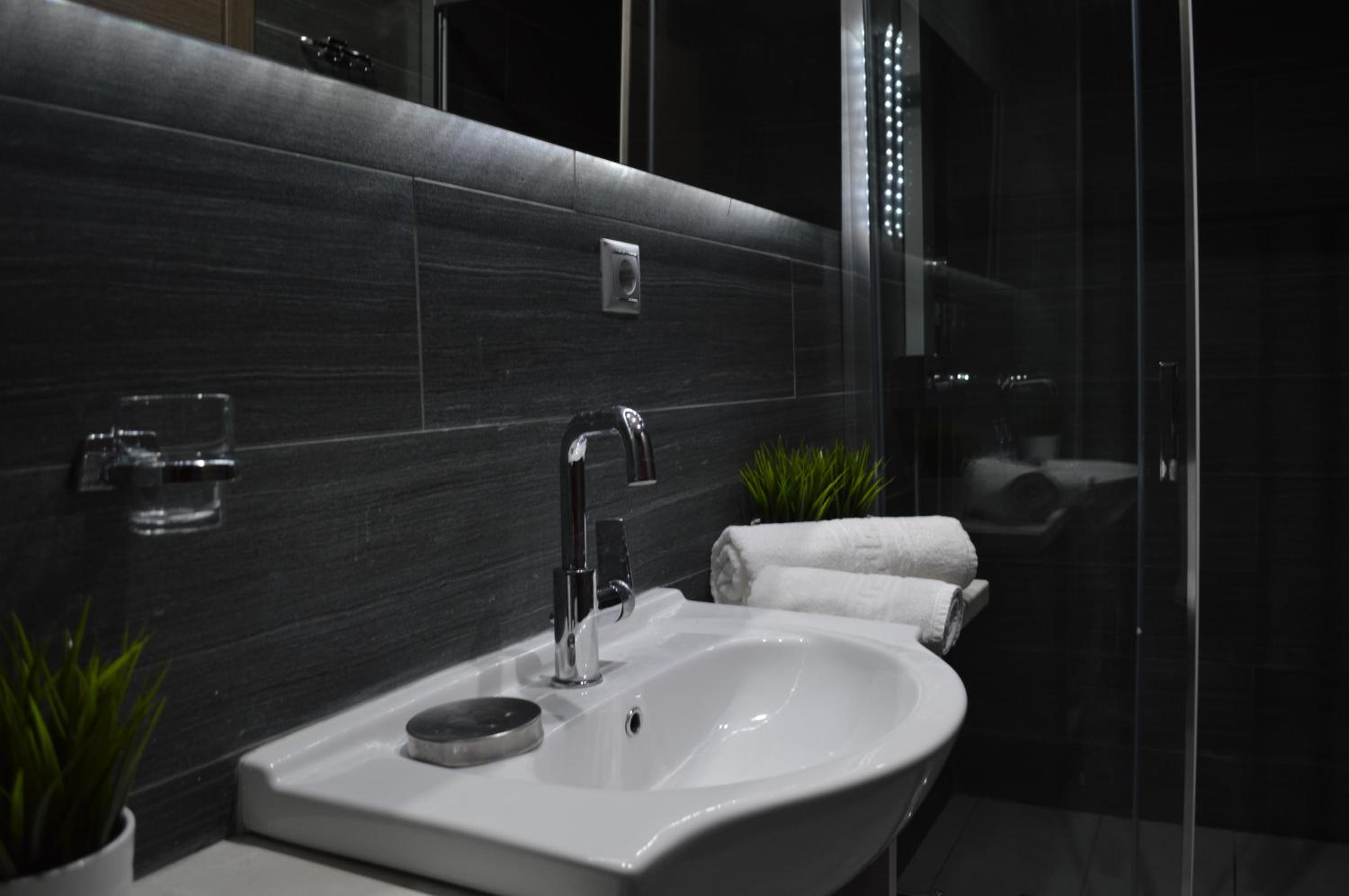 Aqua Luxury Villas view 4