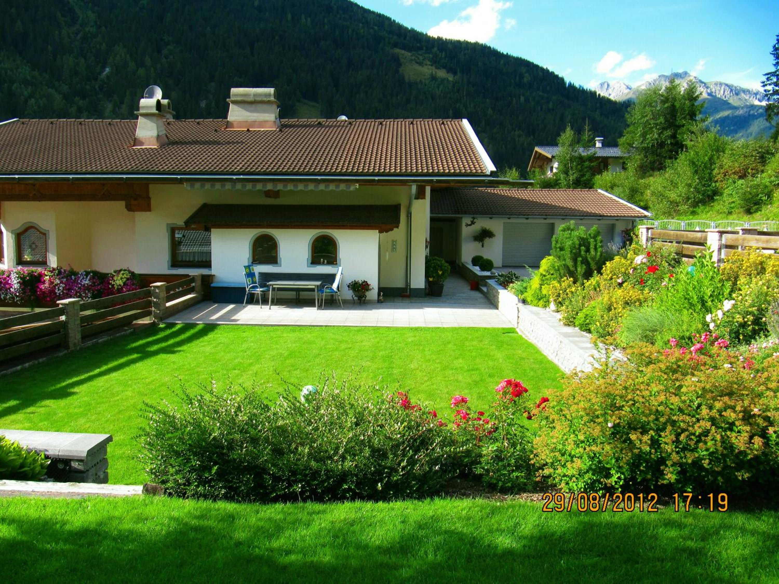 Haus Larcher view 4
