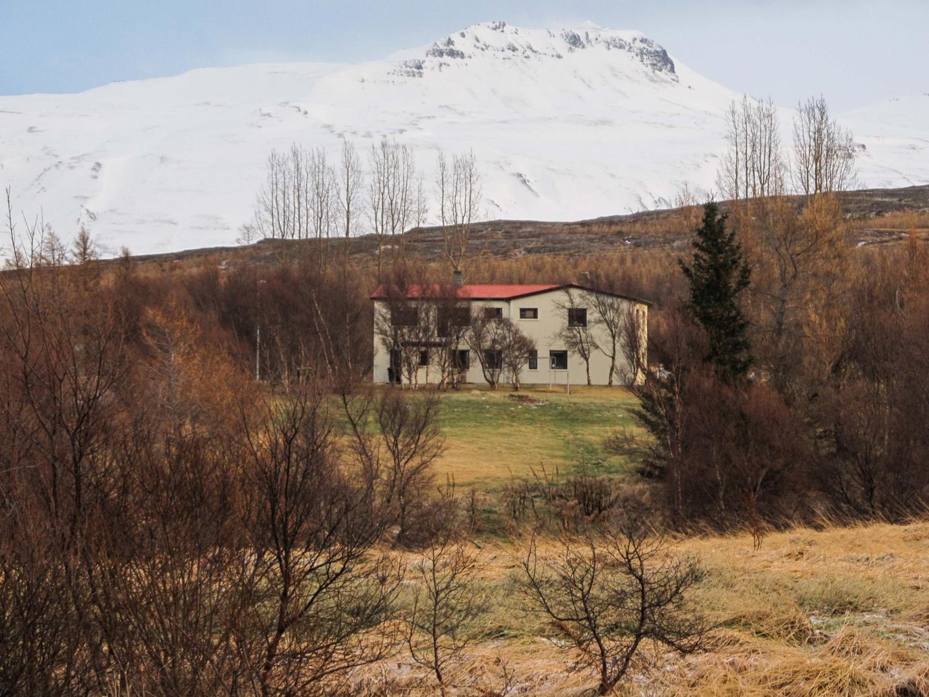 Mjóanes accommodation