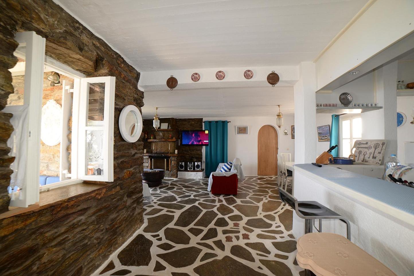 Koundouros Vacation Homes