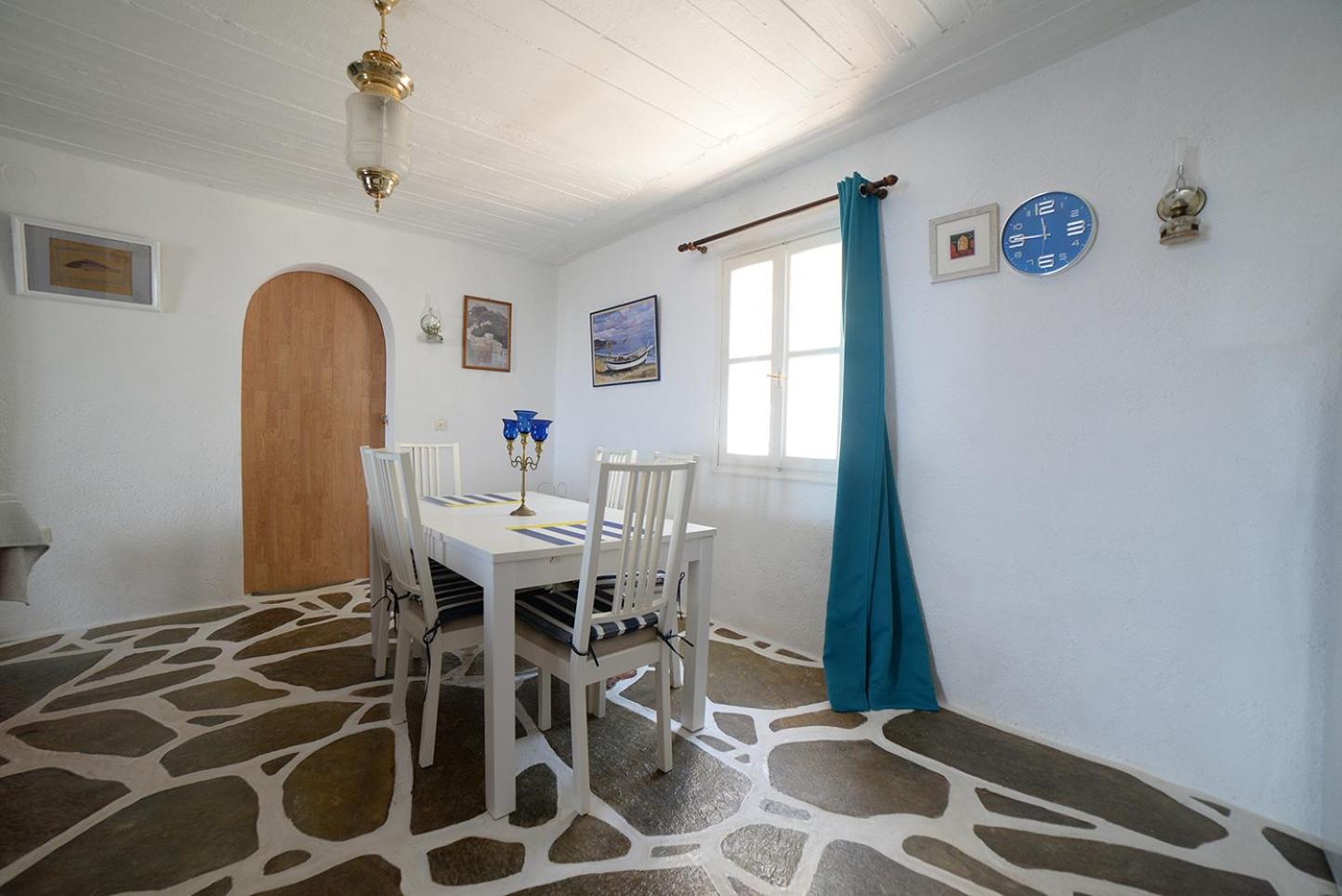 Koundouros Vacation Homes
