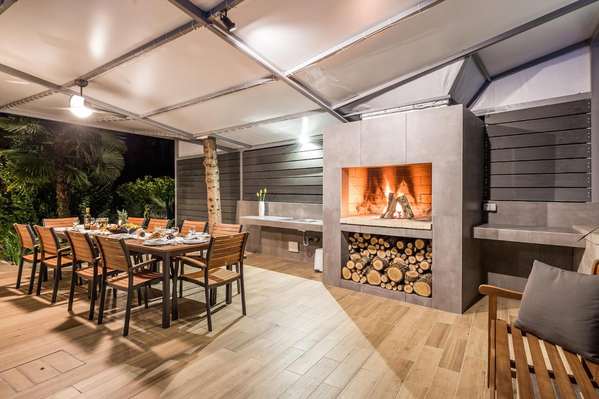 Villa Lovran, heated pool and Spa view 5