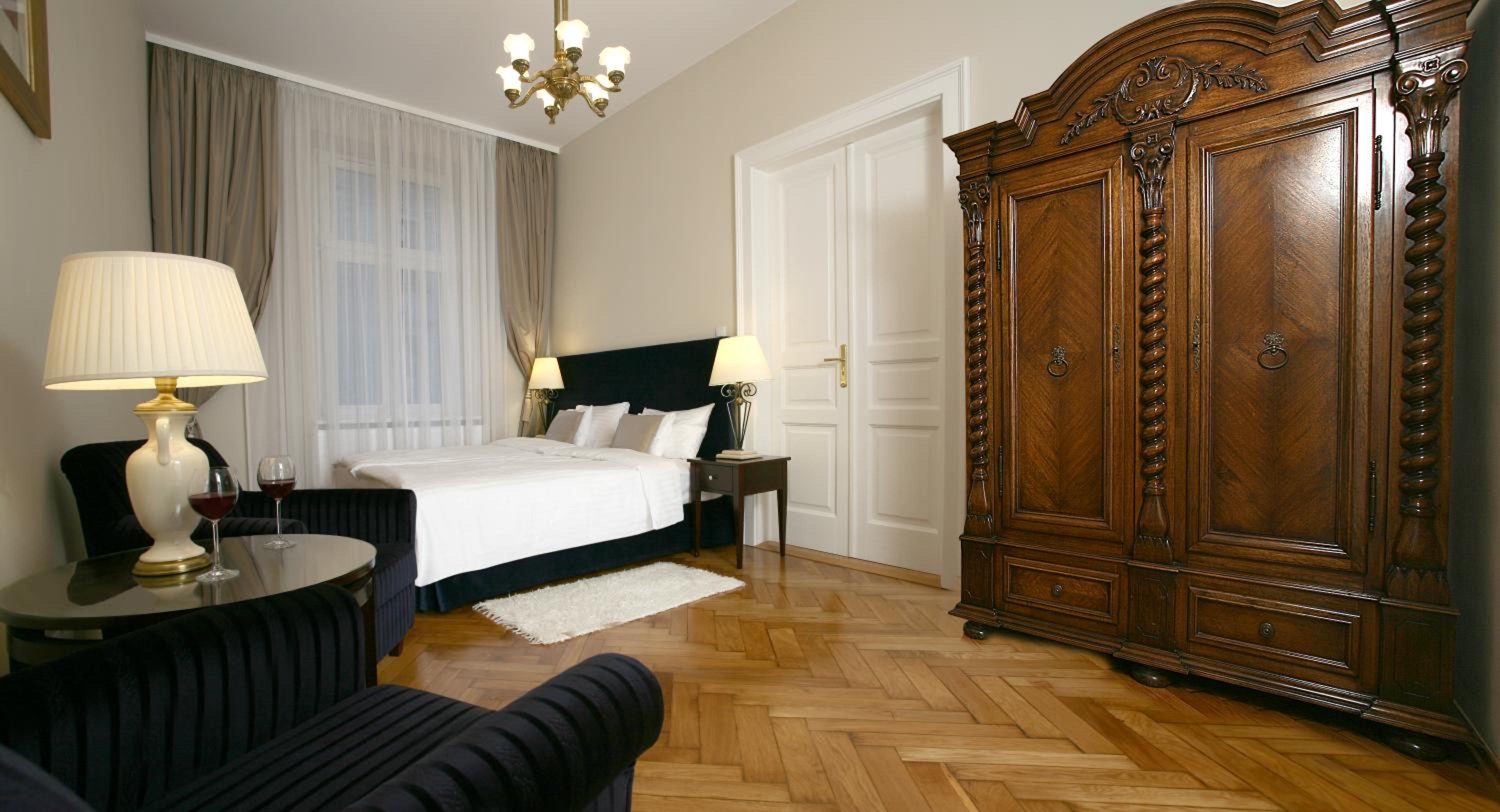 MJZ Apartments Old Town Krakow