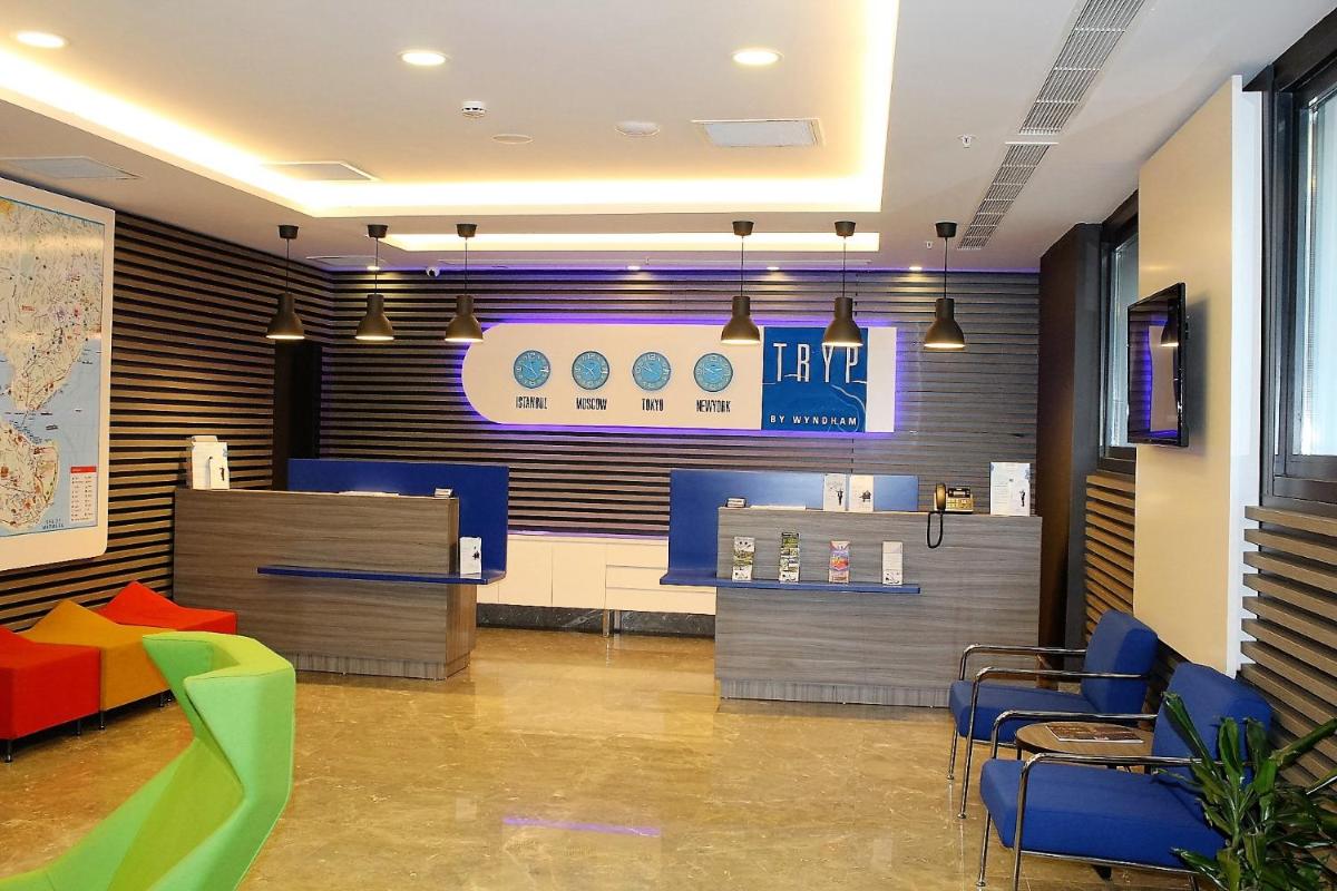 hotel reception