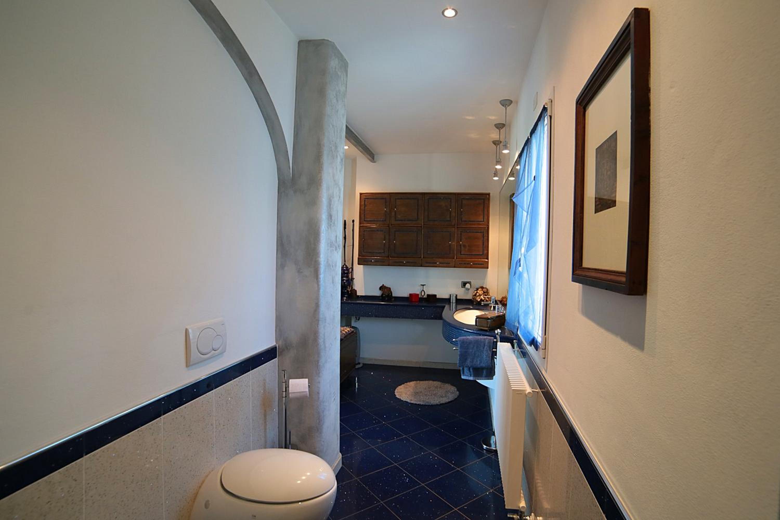 Villa Shambhala