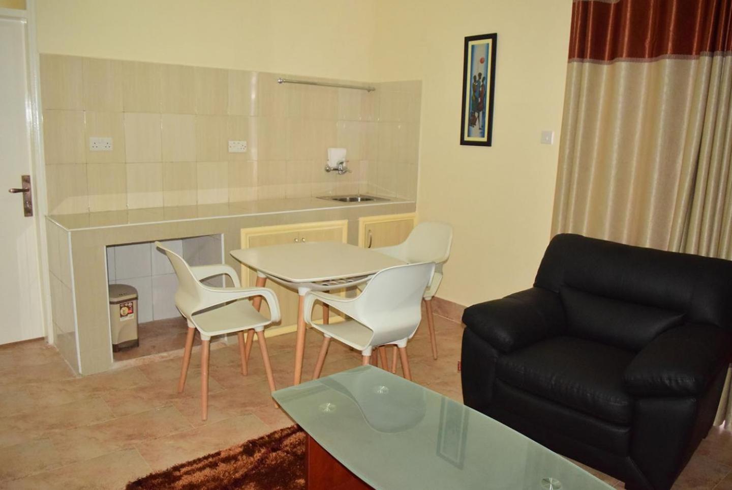 Latitude 1 Suites