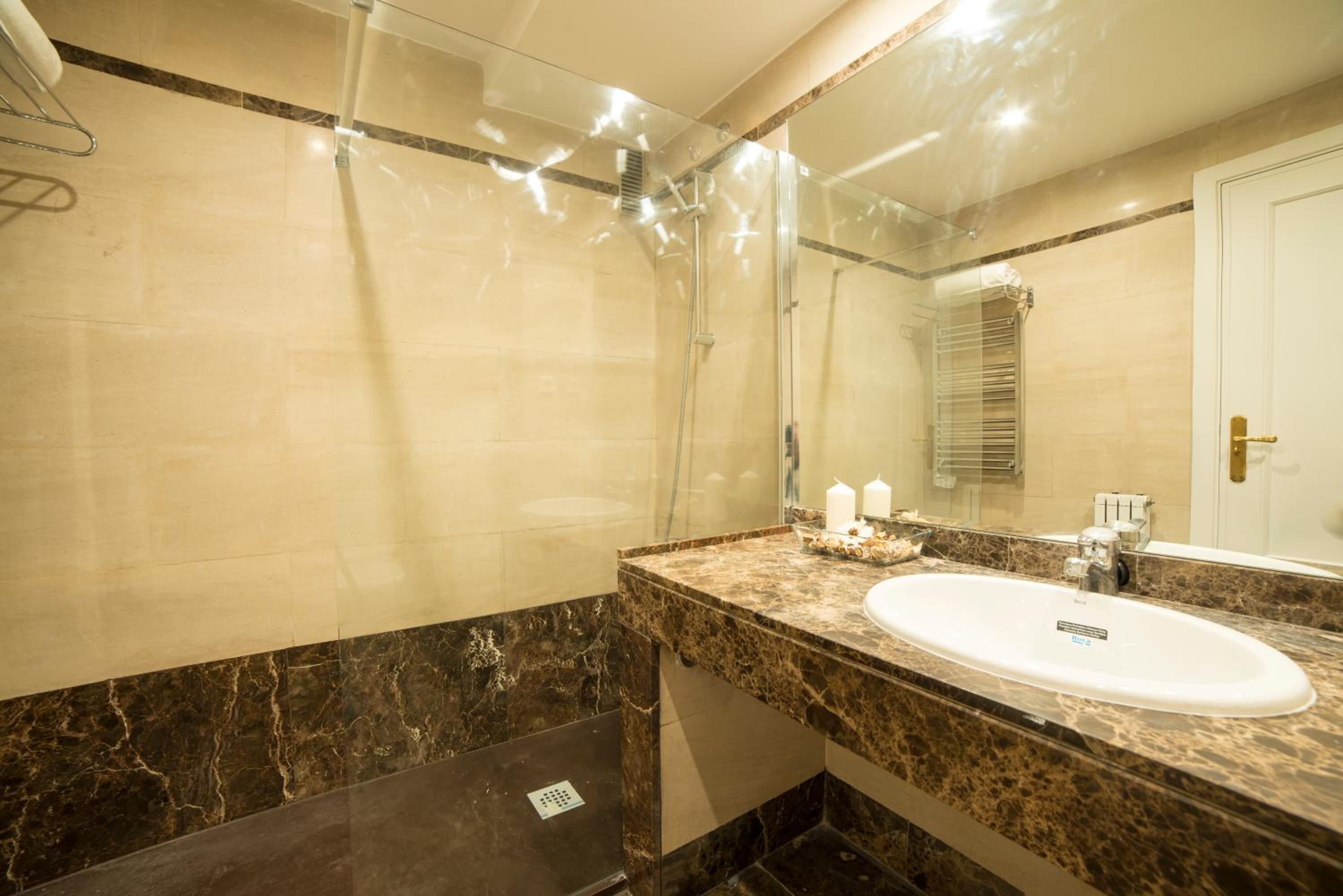 Apartamento con Estilo en Plaza España - Ubicación Premium