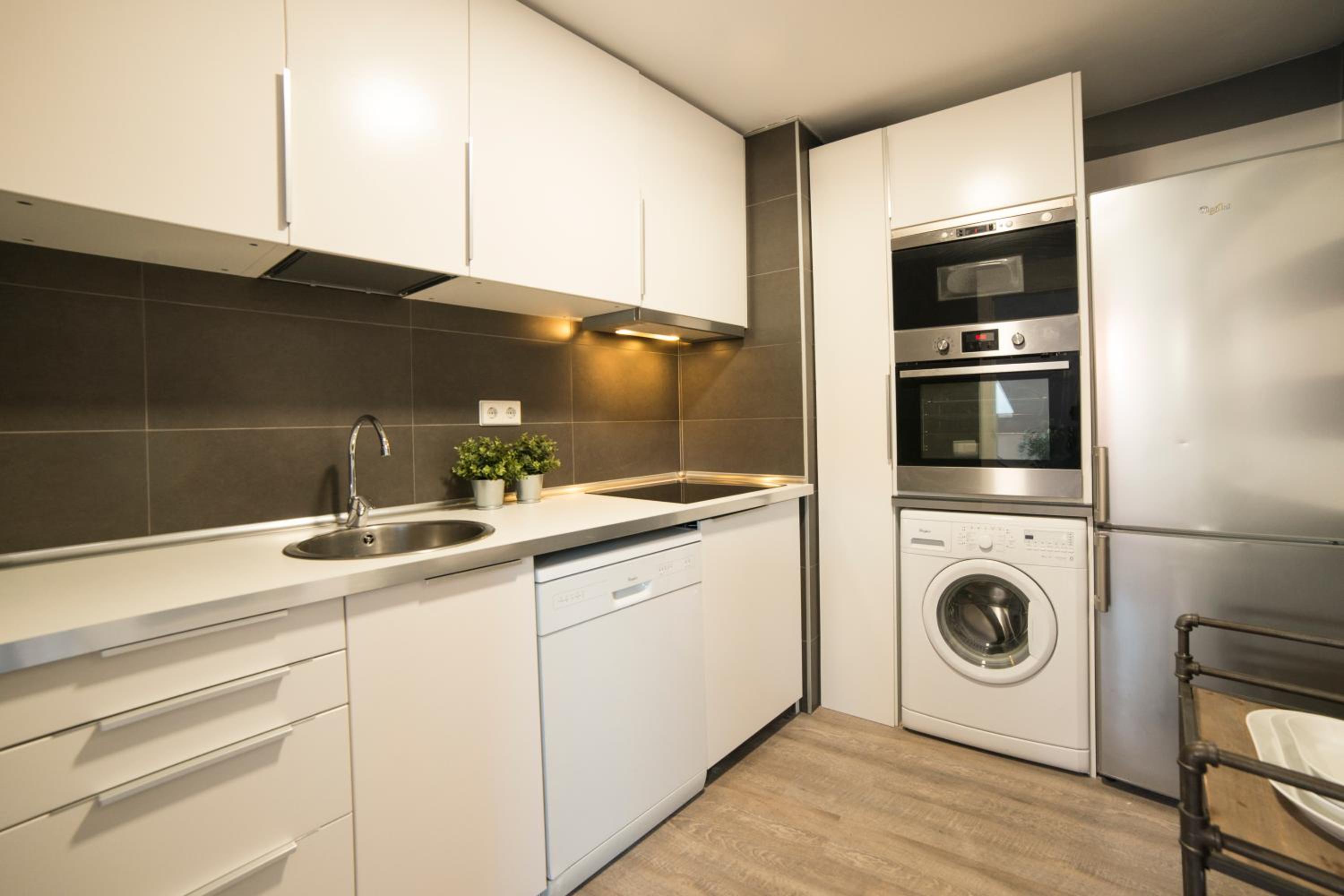 Apartamento con Estilo en Plaza España - Ubicación Premium