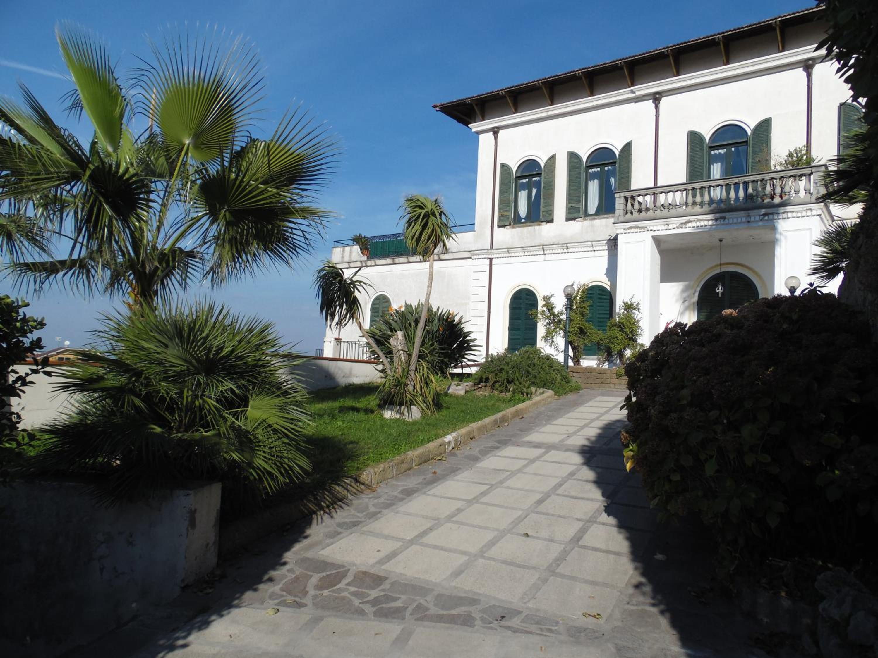 Hotel Villa Bianca - Image 1
