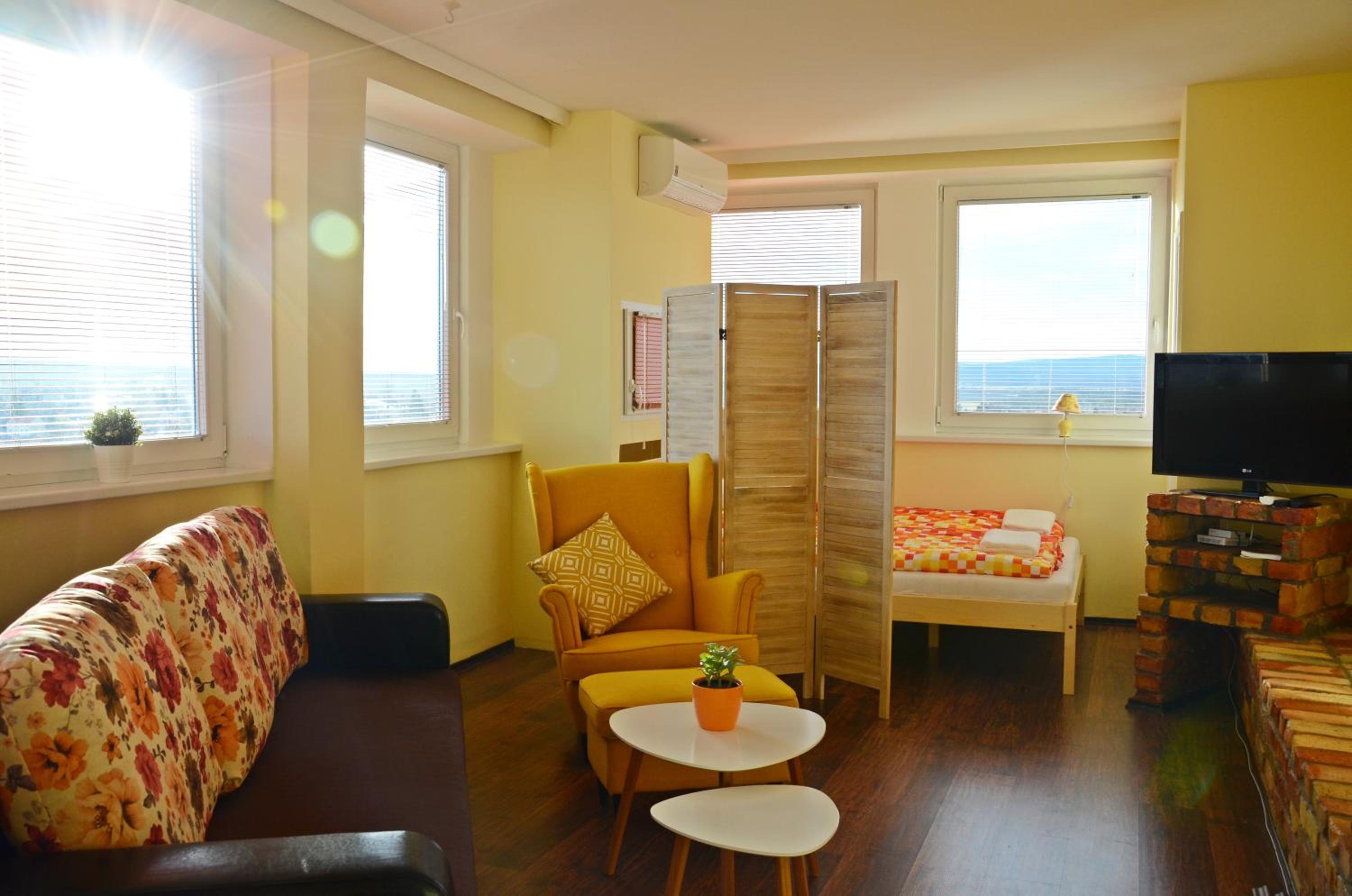 Panorama View Family Apartment view 3
