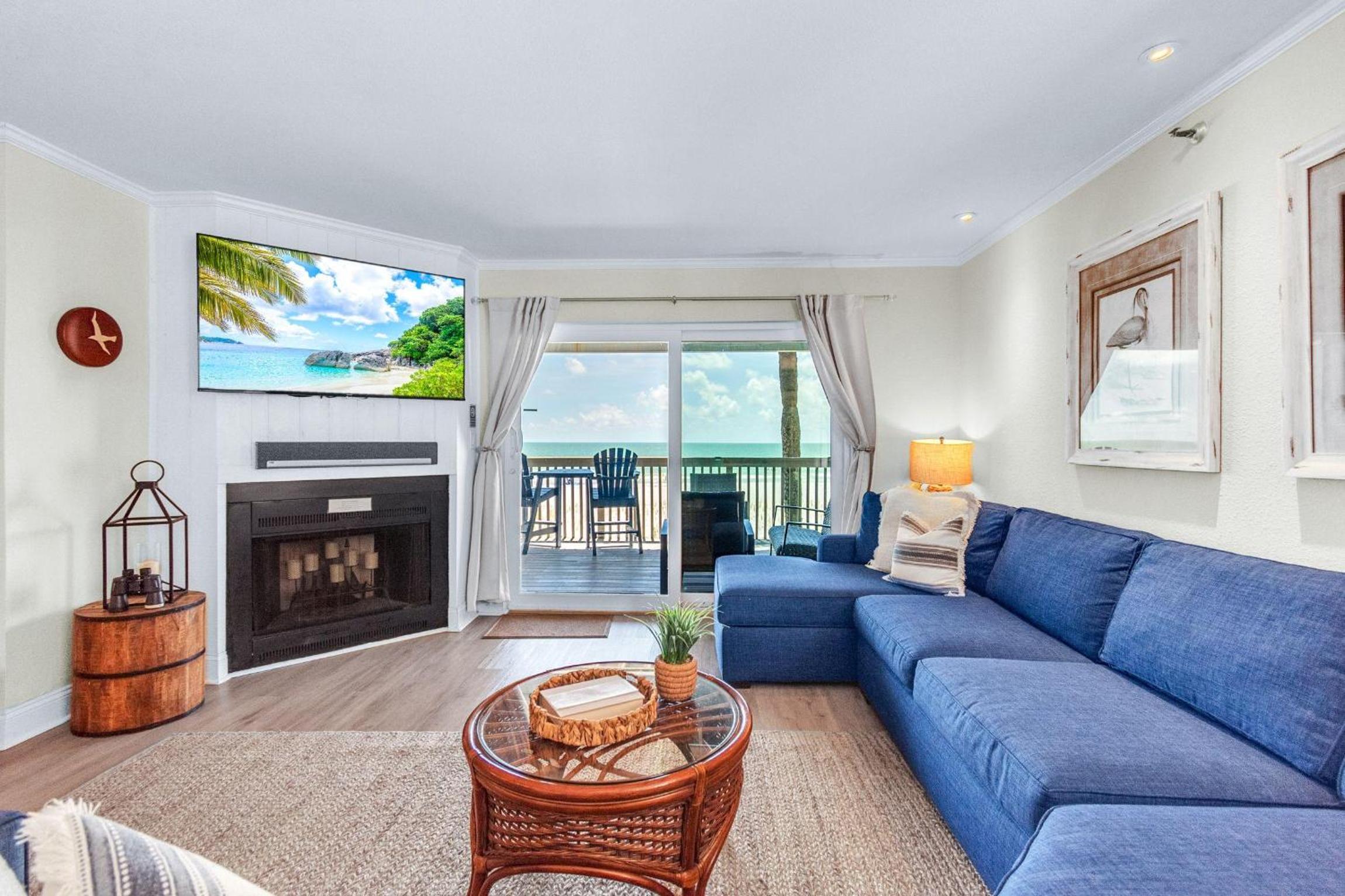 Pelican Pointe 4C