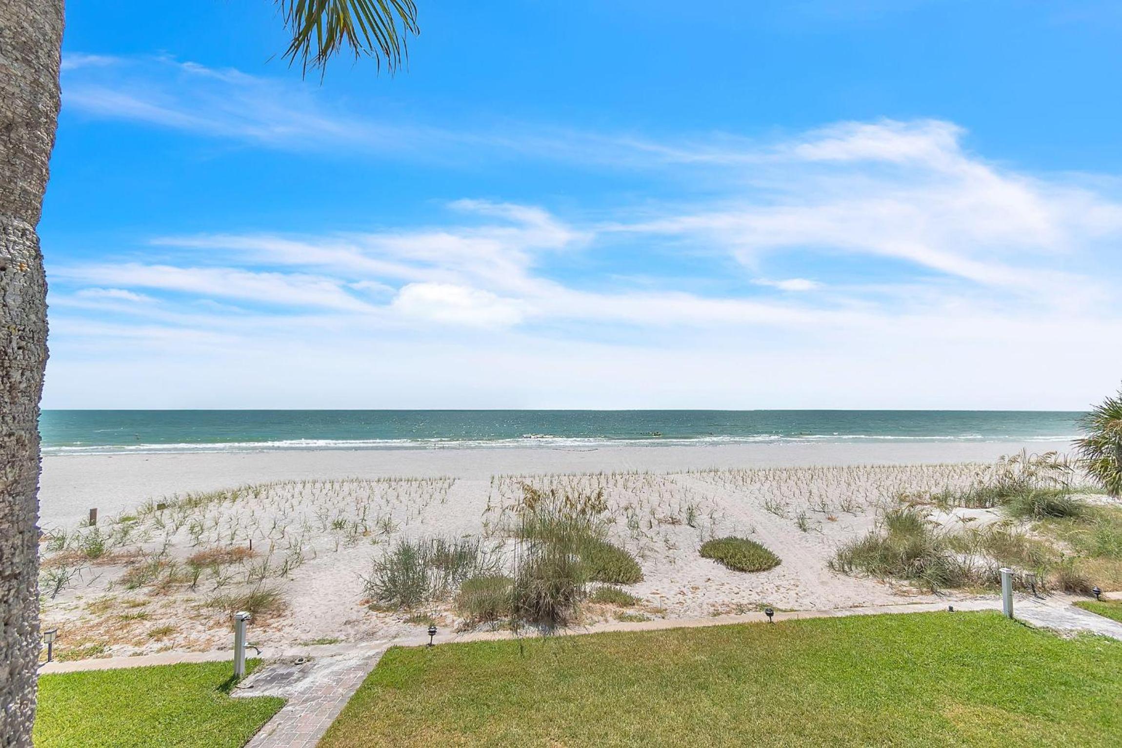 Pelican Pointe 4C