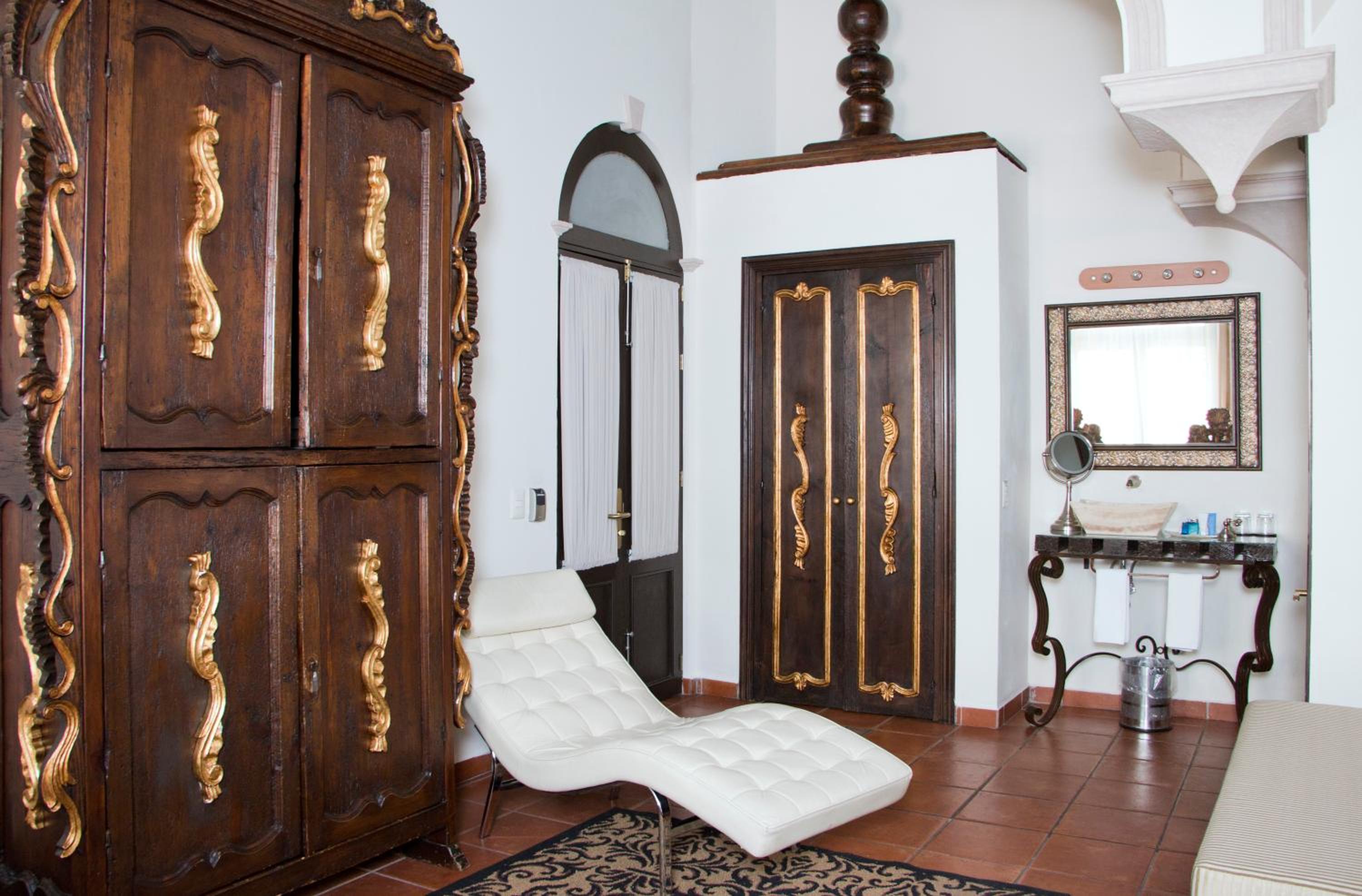 Hotel Herencia By Hosting House - Property Image 19