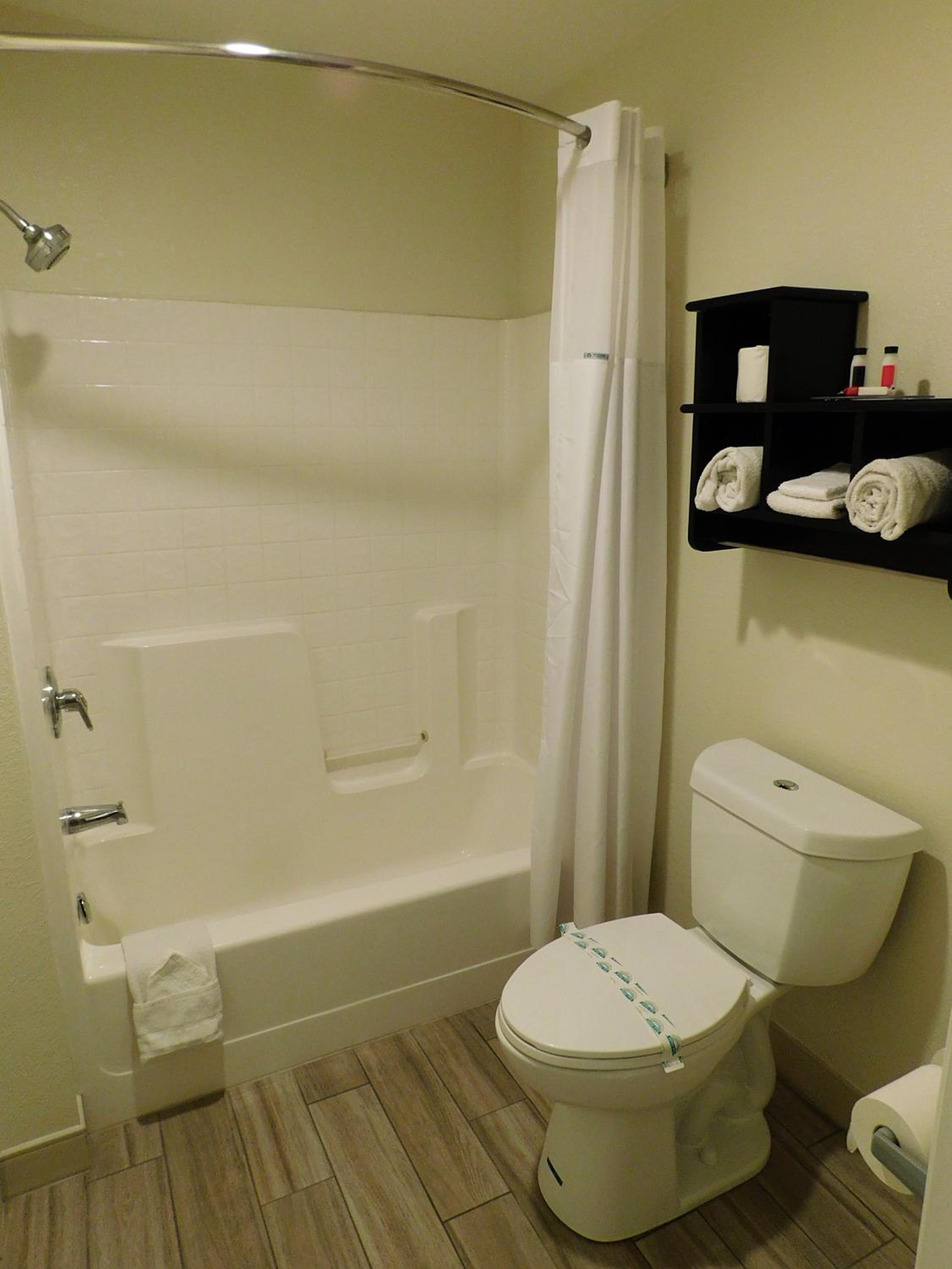 Photo 9